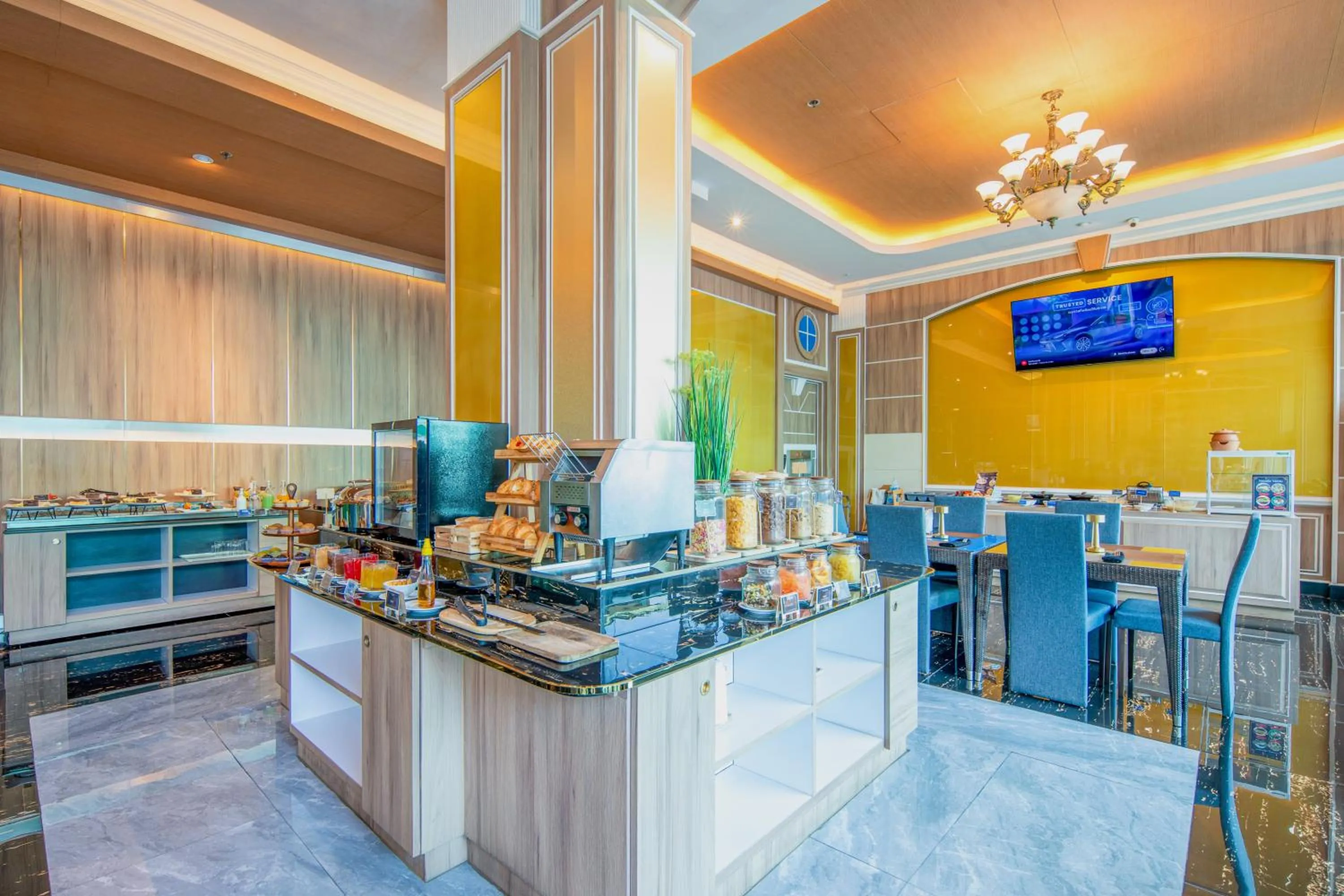 TV and multimedia in Sira Grande Hotel & Spa, Patong