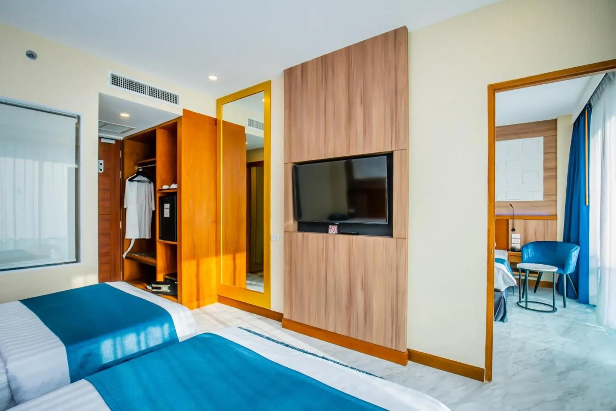 Quadruple Room in Sira Grande Hotel & Spa, Patong Quadruple Room in Sira Grande Hotel & Spa, Patong