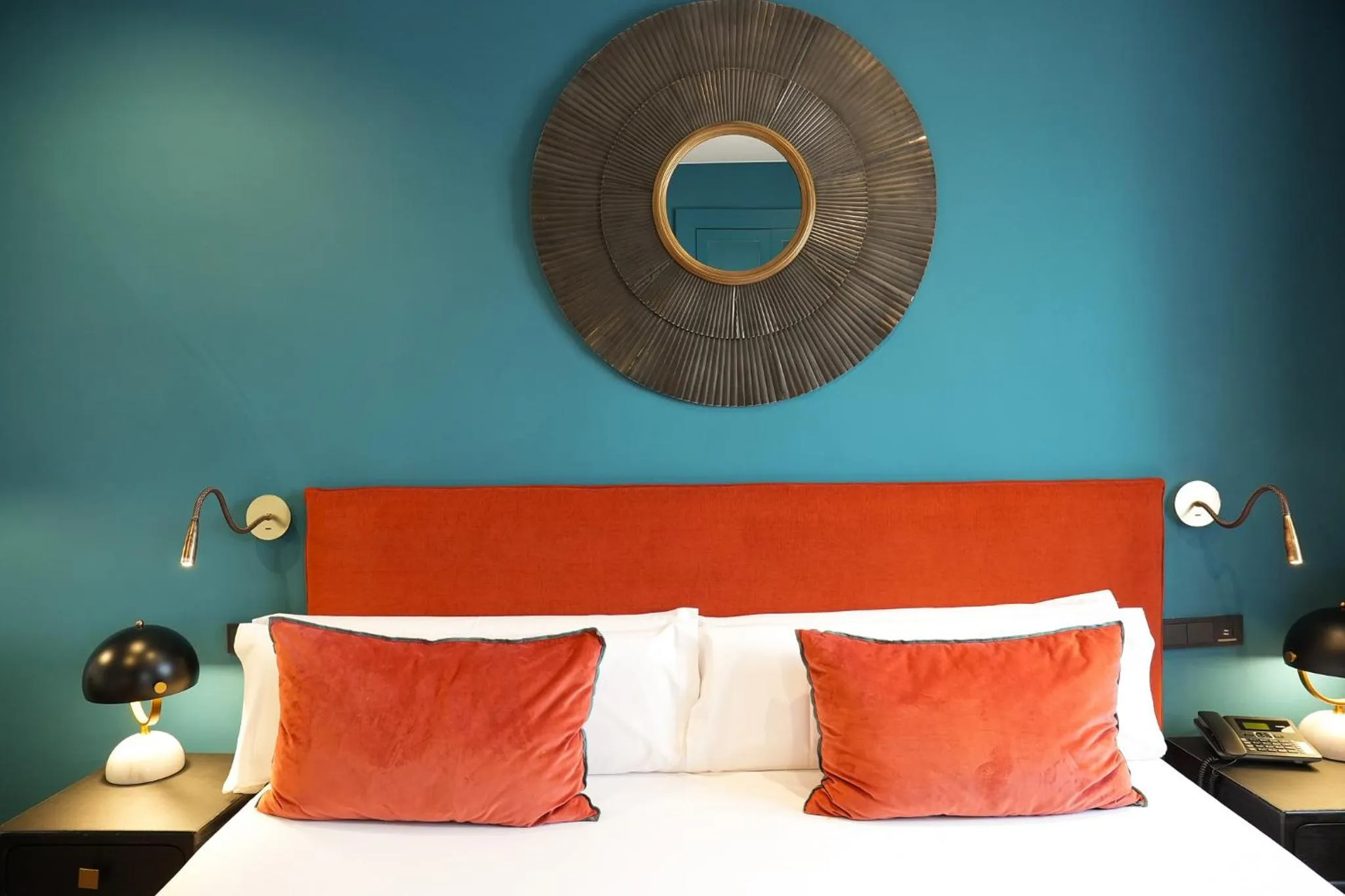 Photo of the whole room, Bed in Arenas Atiram Hotel