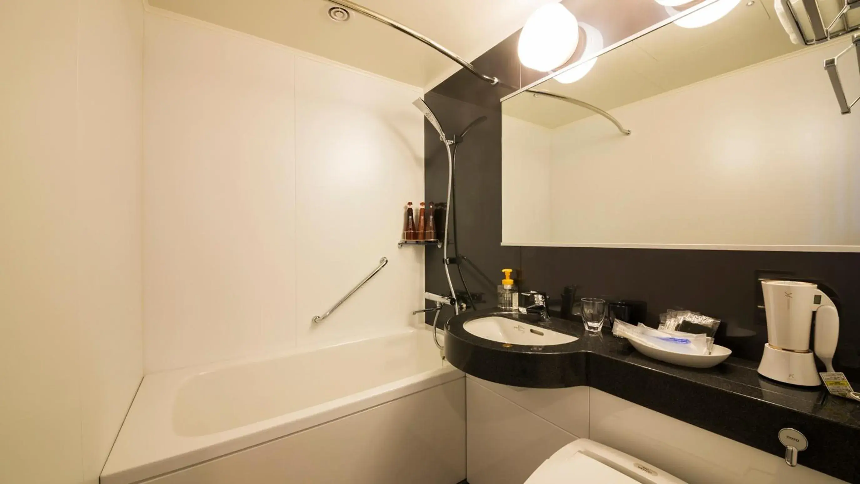 Single Room (1 Adult) - single occupancy - Non-Smoking in JR-East Hotel Mets Kokubunji Single Room (1 Adult) - single occupancy - Non-Smoking in JR-East Hotel Mets Kokubunji