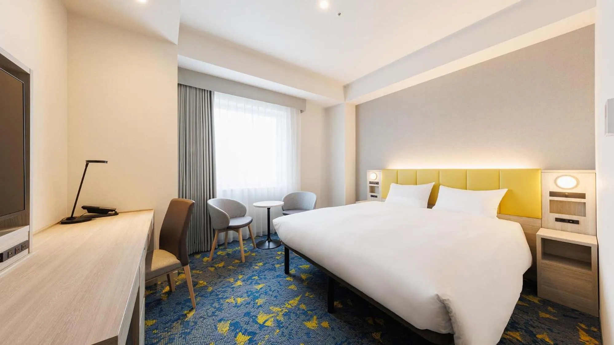 Bed in JR-East Hotel Mets Tachikawa