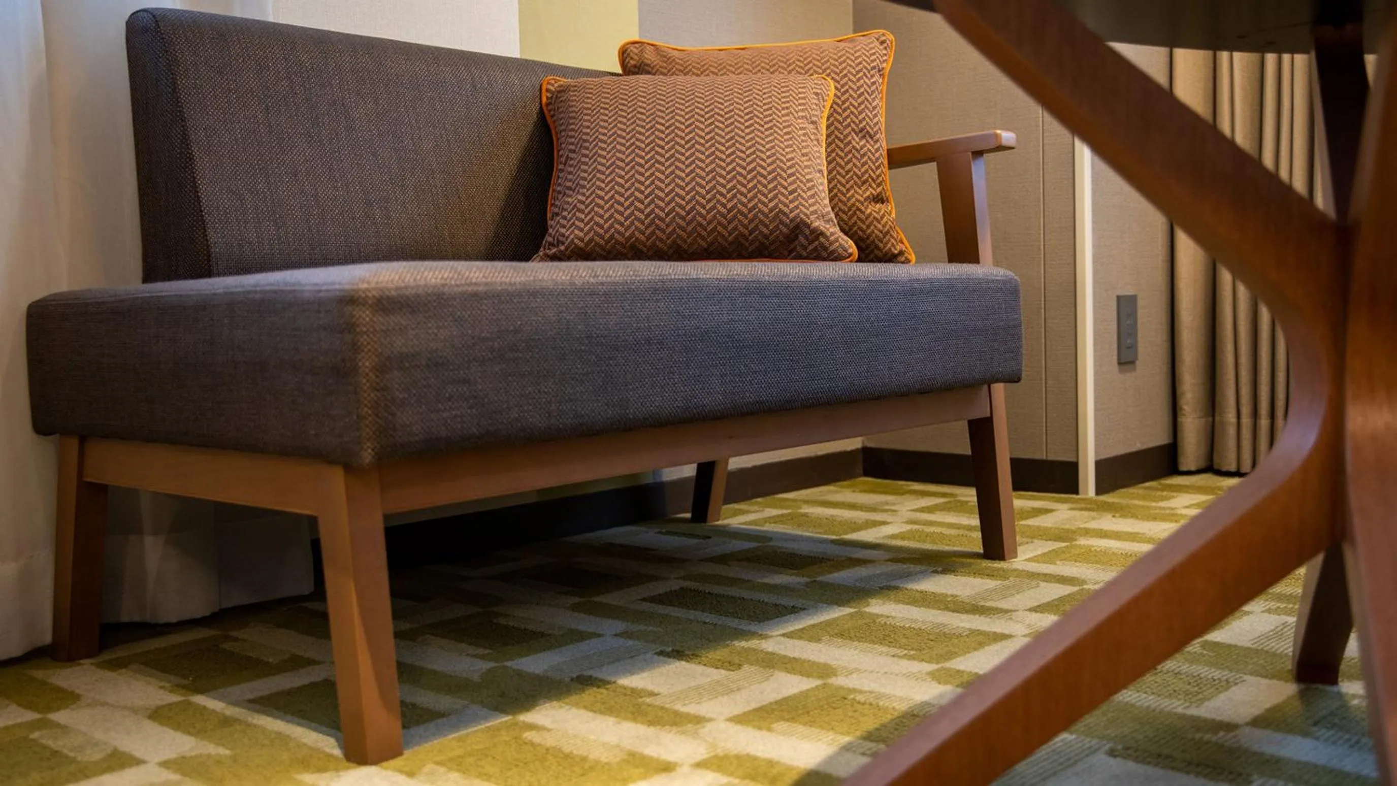 JR-East Hotel Mets Akabane