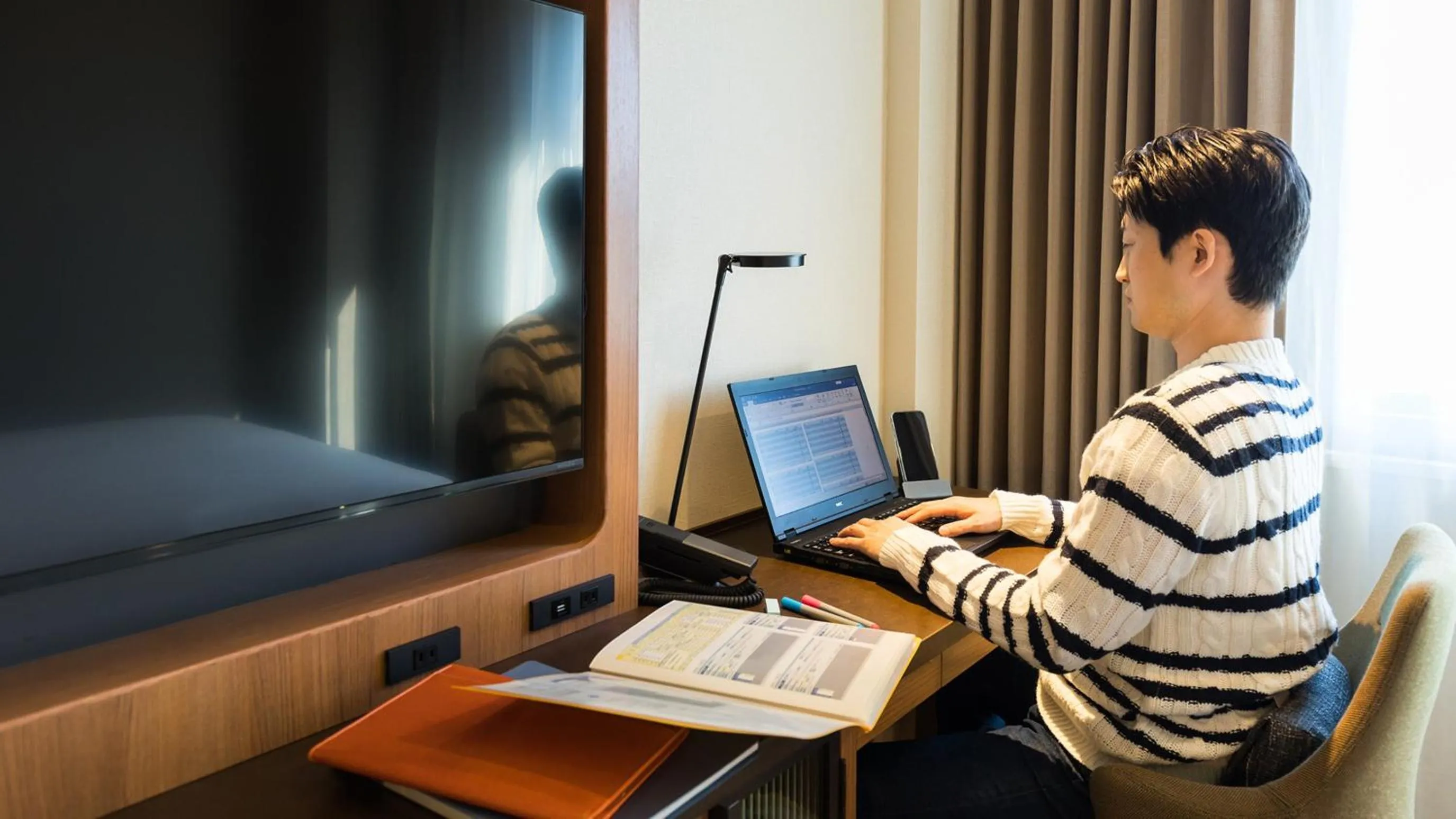 JR-East Hotel Mets Akabane