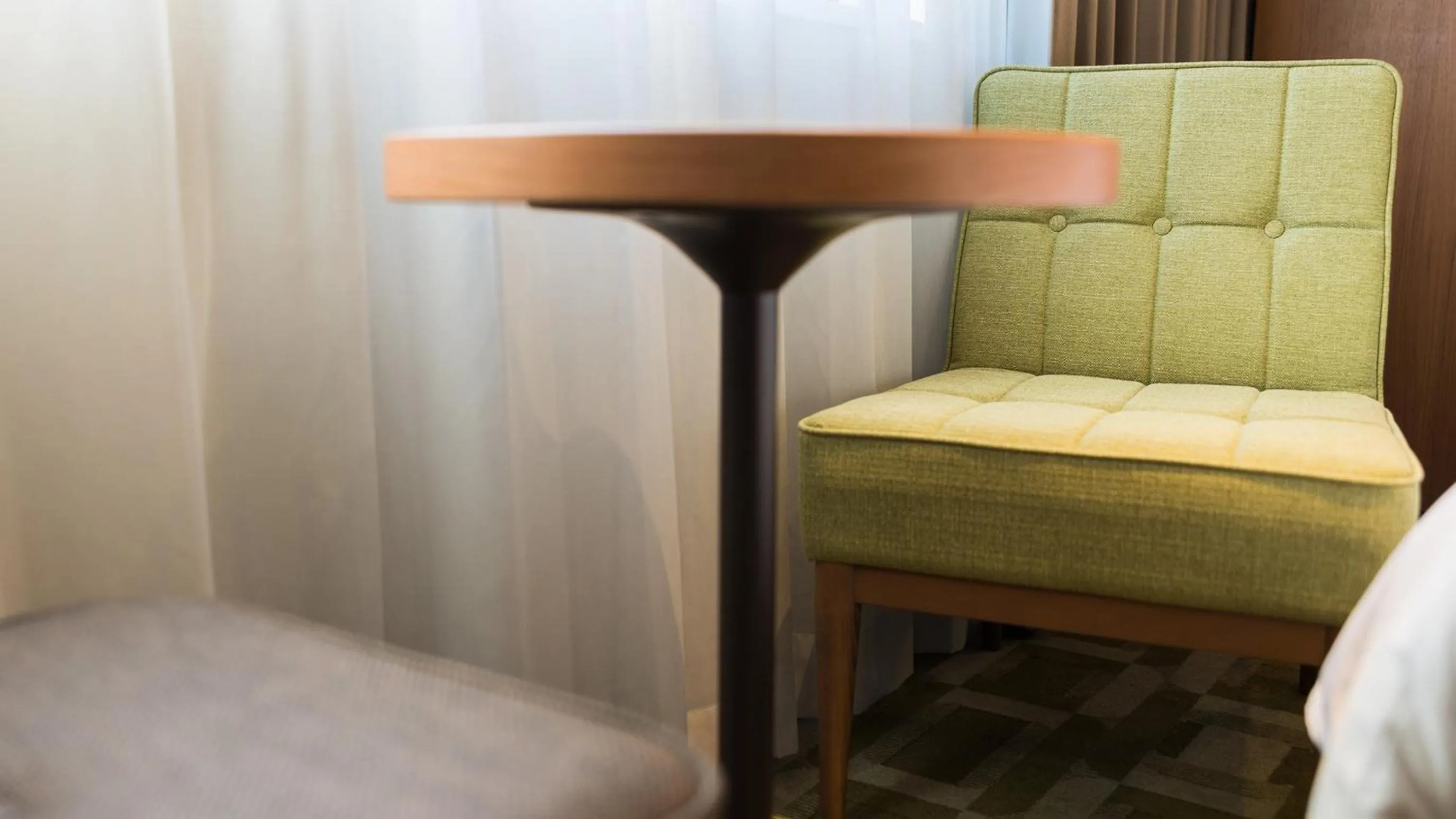 Bed in JR-East Hotel Mets Akabane