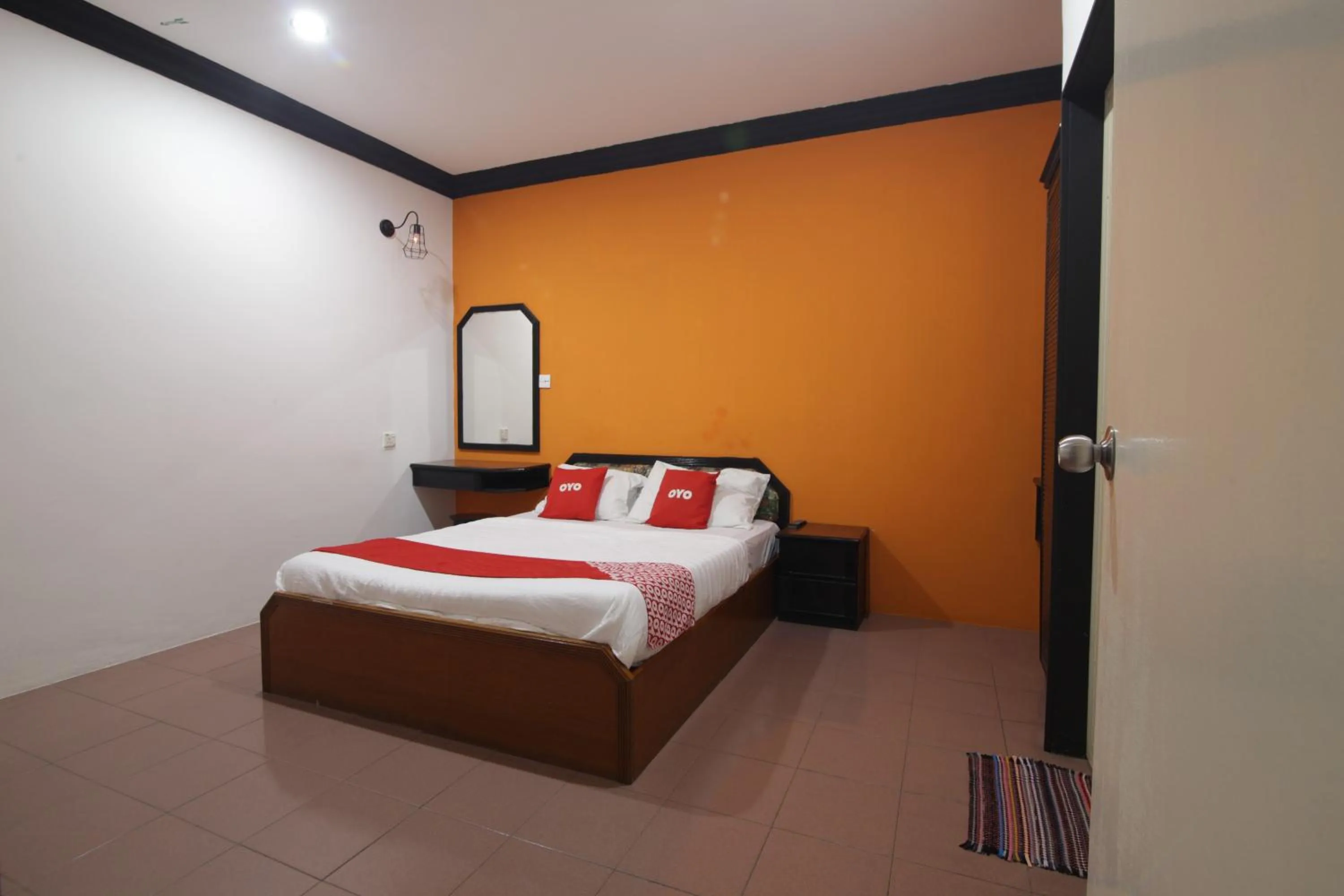 Bedroom, Bed in G CITY HOTEL