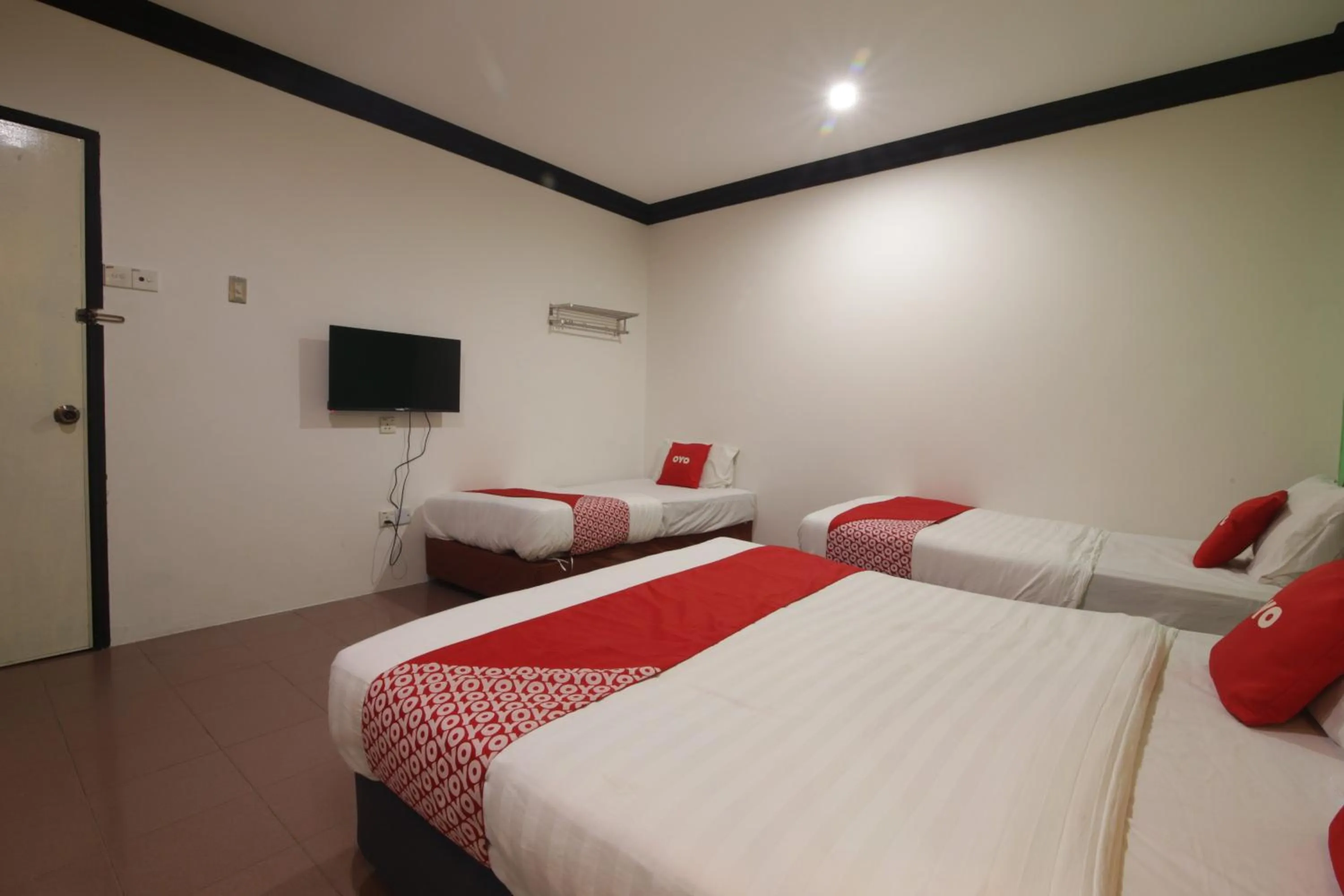 Bedroom, Bed in G CITY HOTEL