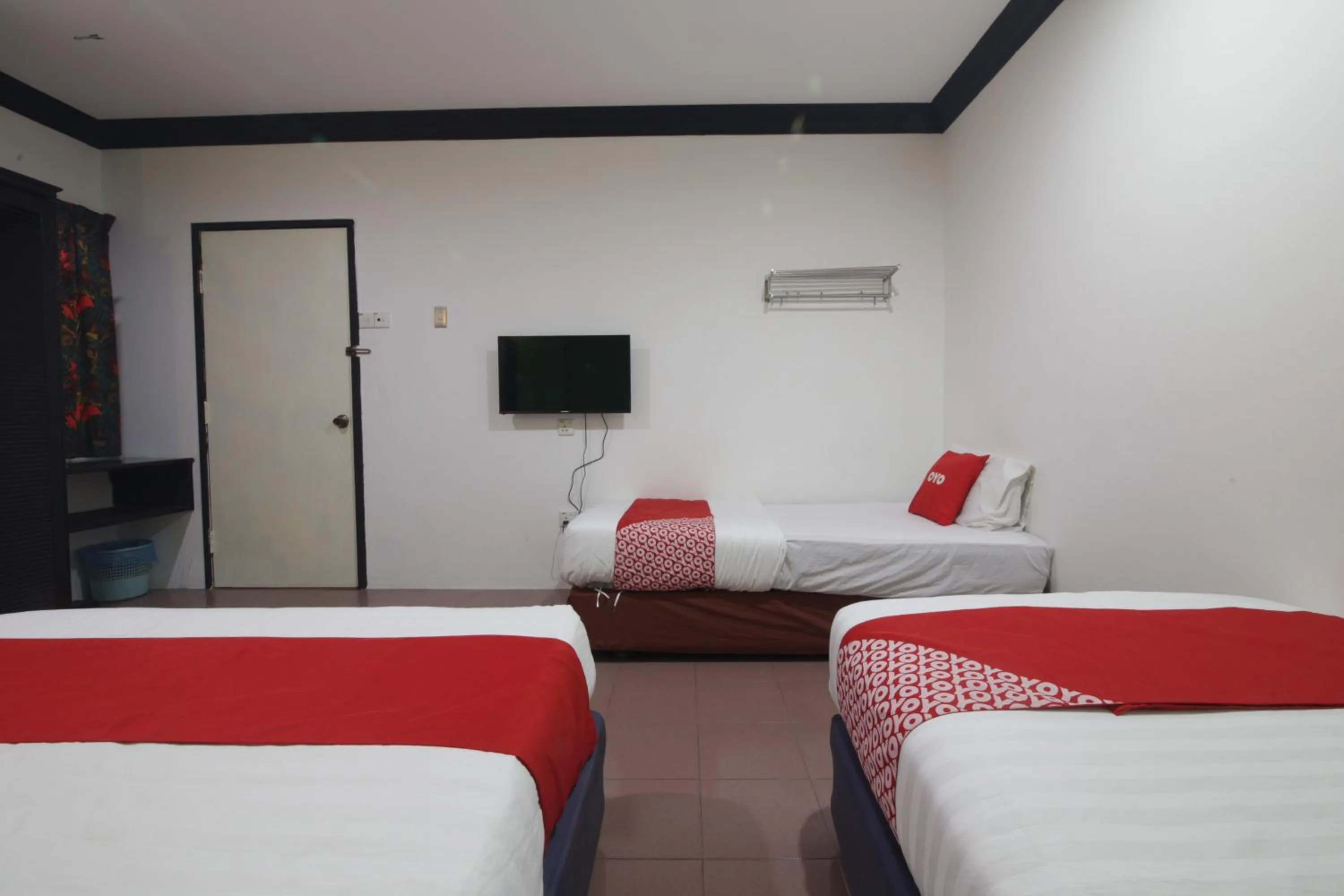 Bedroom, Bed in G CITY HOTEL