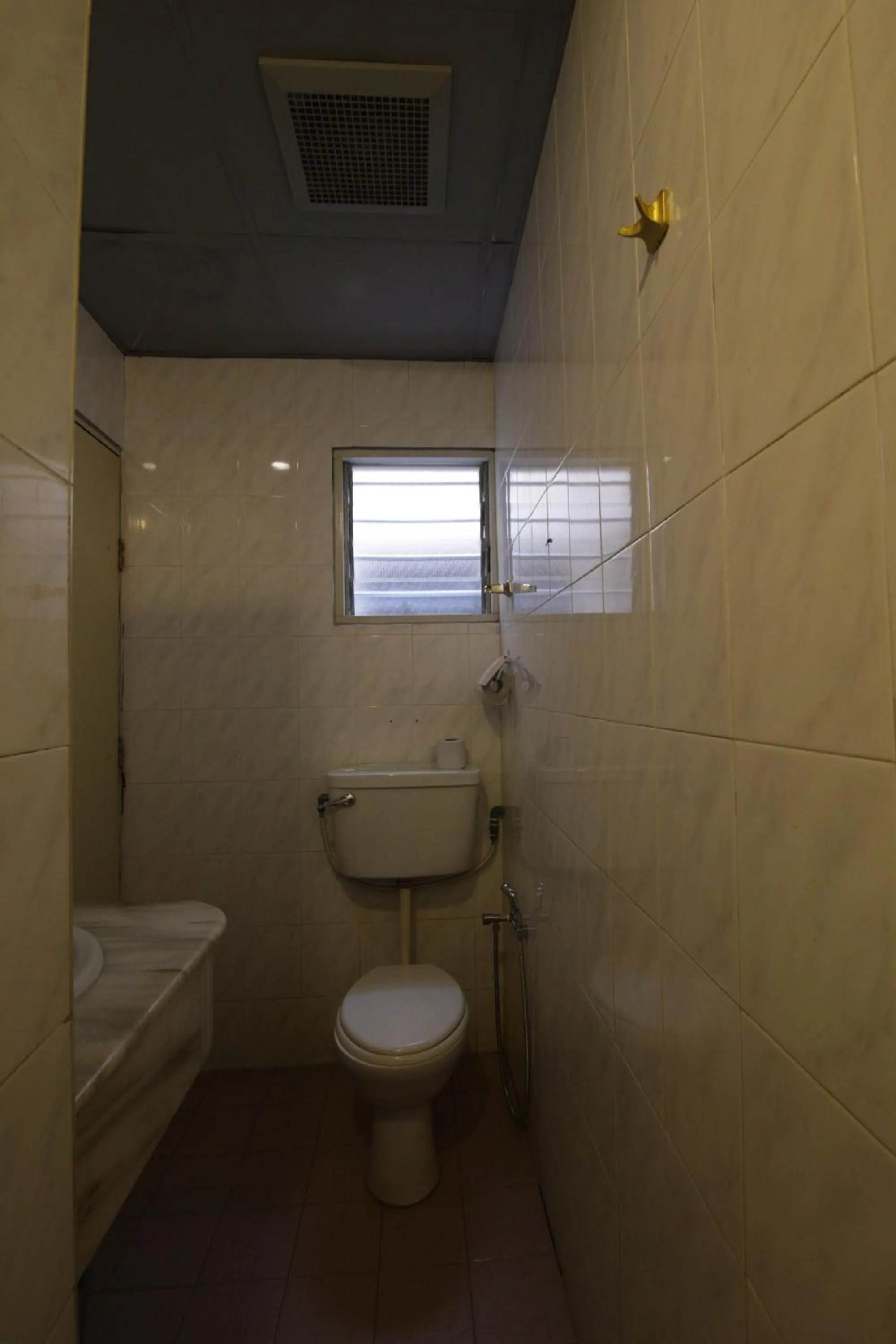 Toilet in G CITY HOTEL