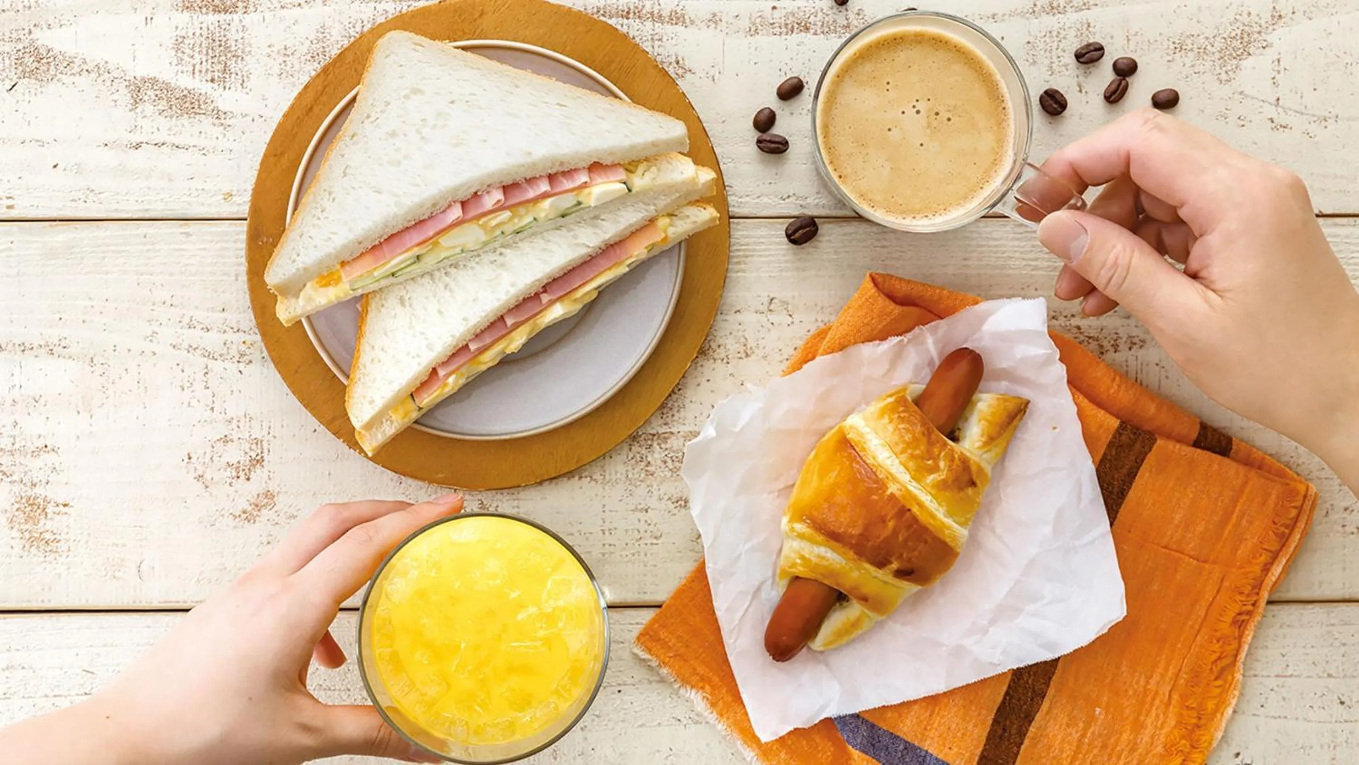 Food and drinks in JR-East Hotel Mets Omori