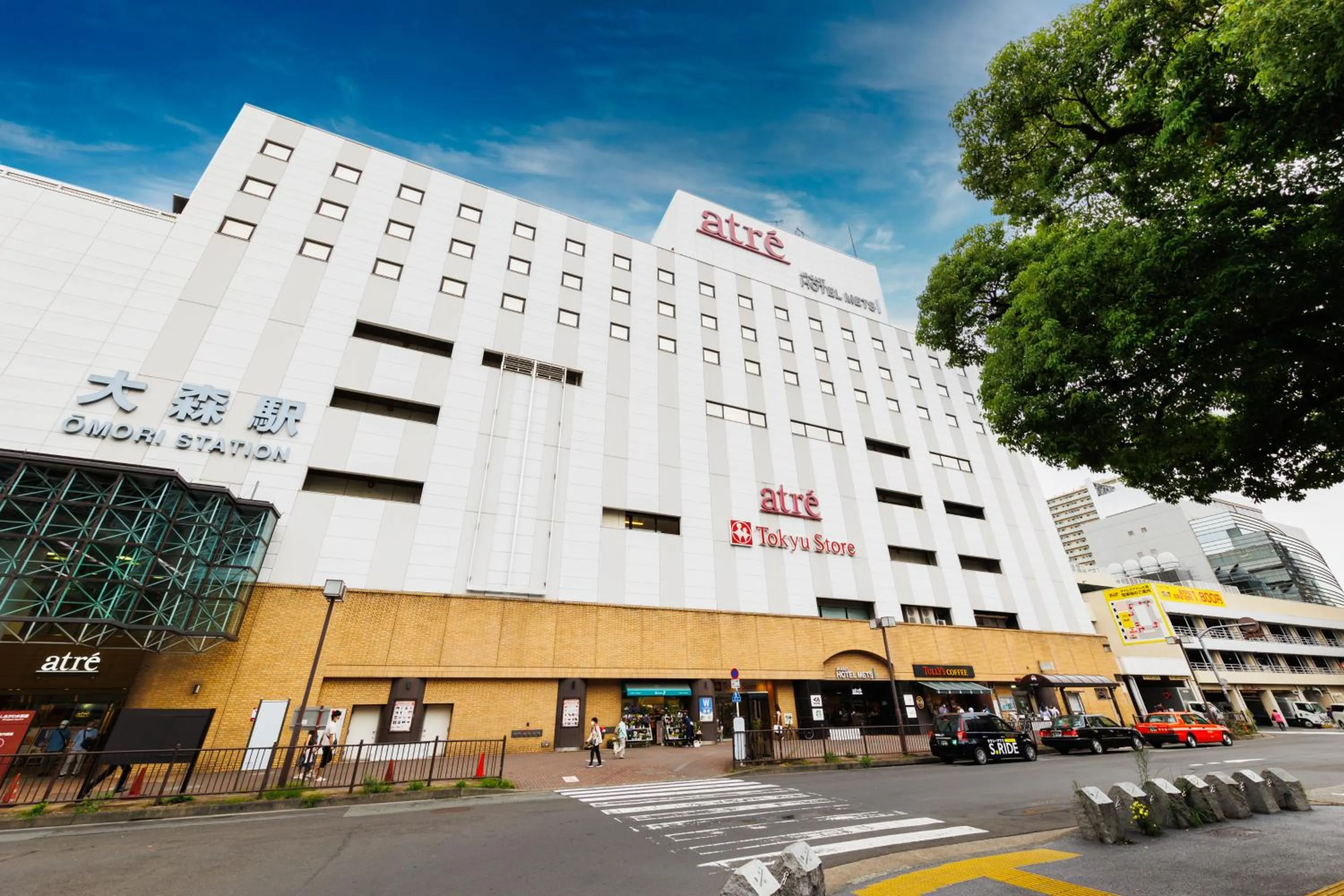 Property building in JR-East Hotel Mets Omori