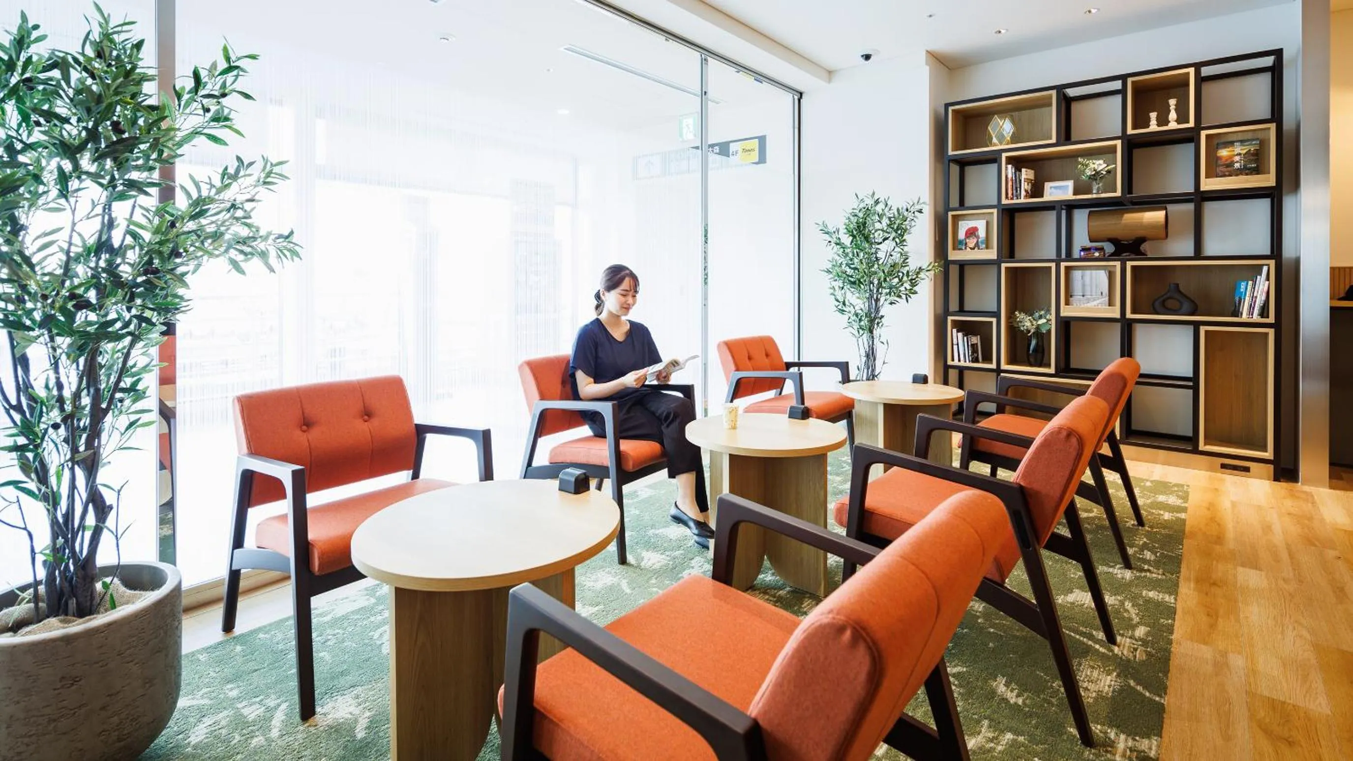 JR-East Hotel Mets Omori