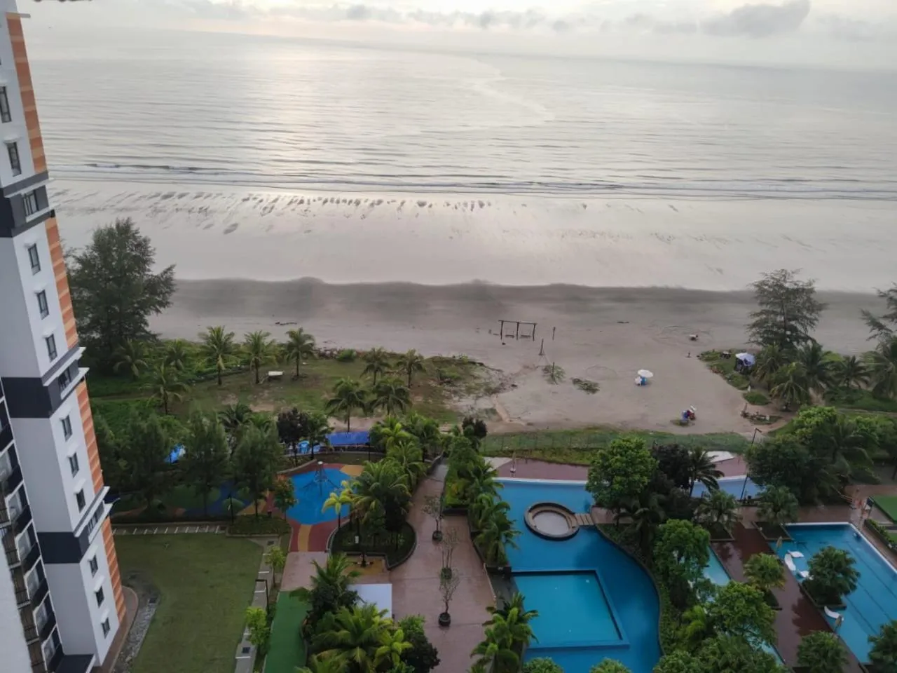 Timur Bay by Dream View Studio