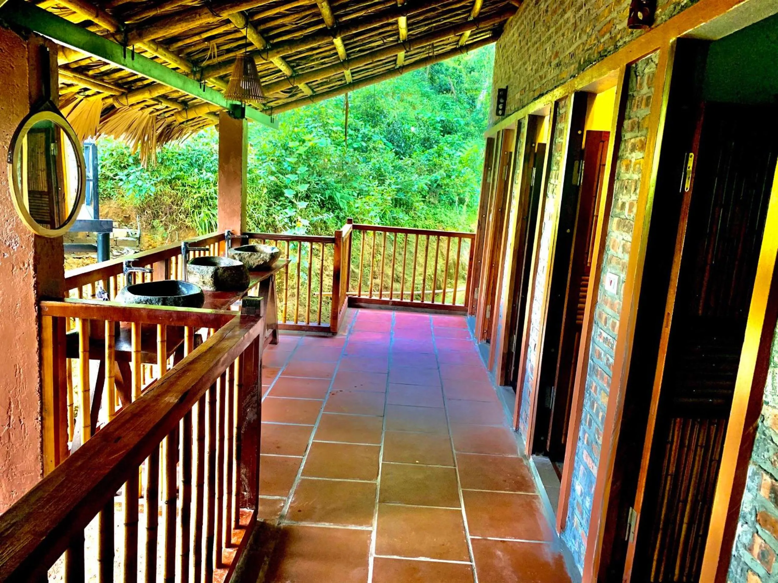 Ta Xua Ecolodge