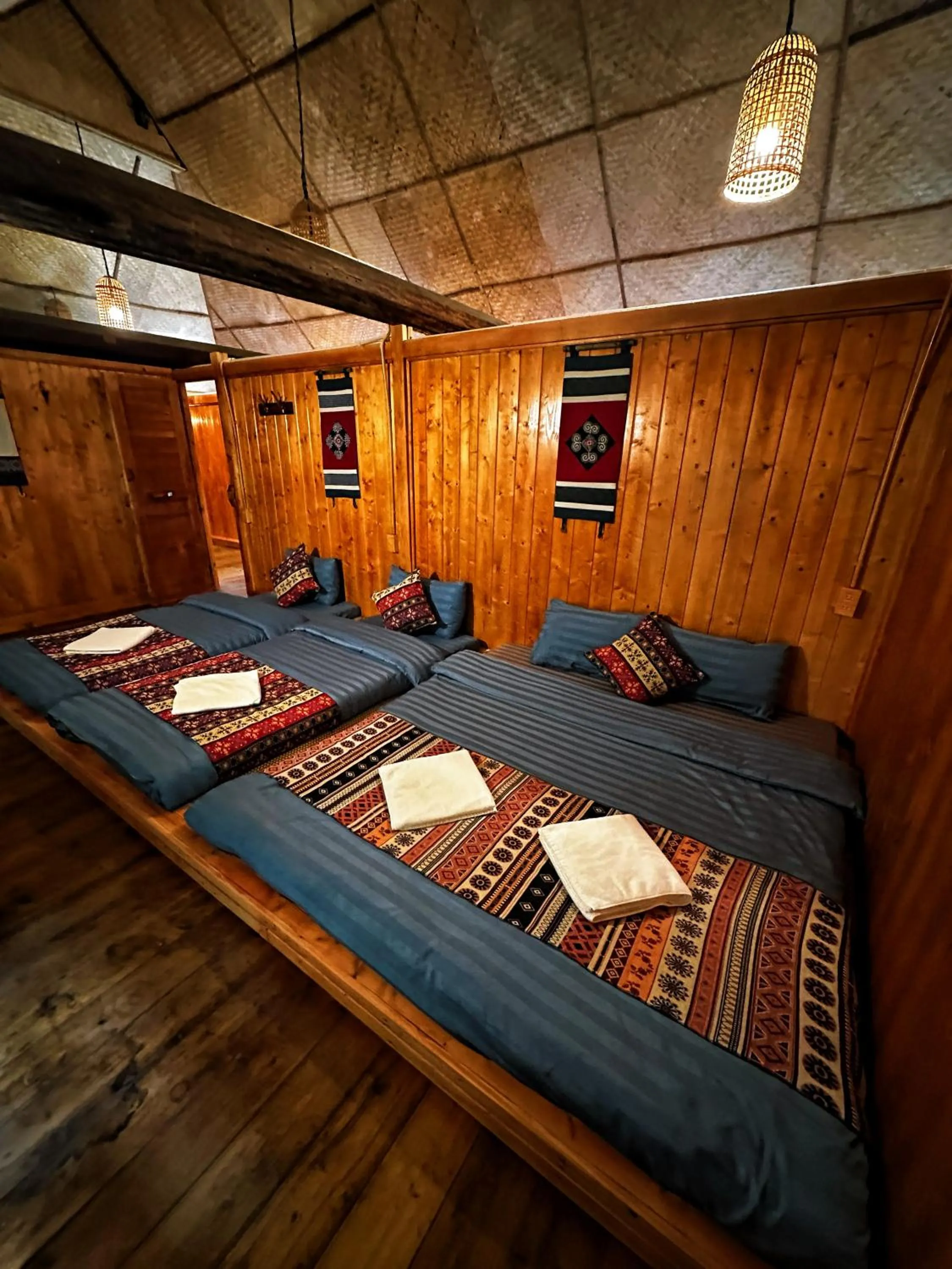 Bed in Ta Xua Ecolodge