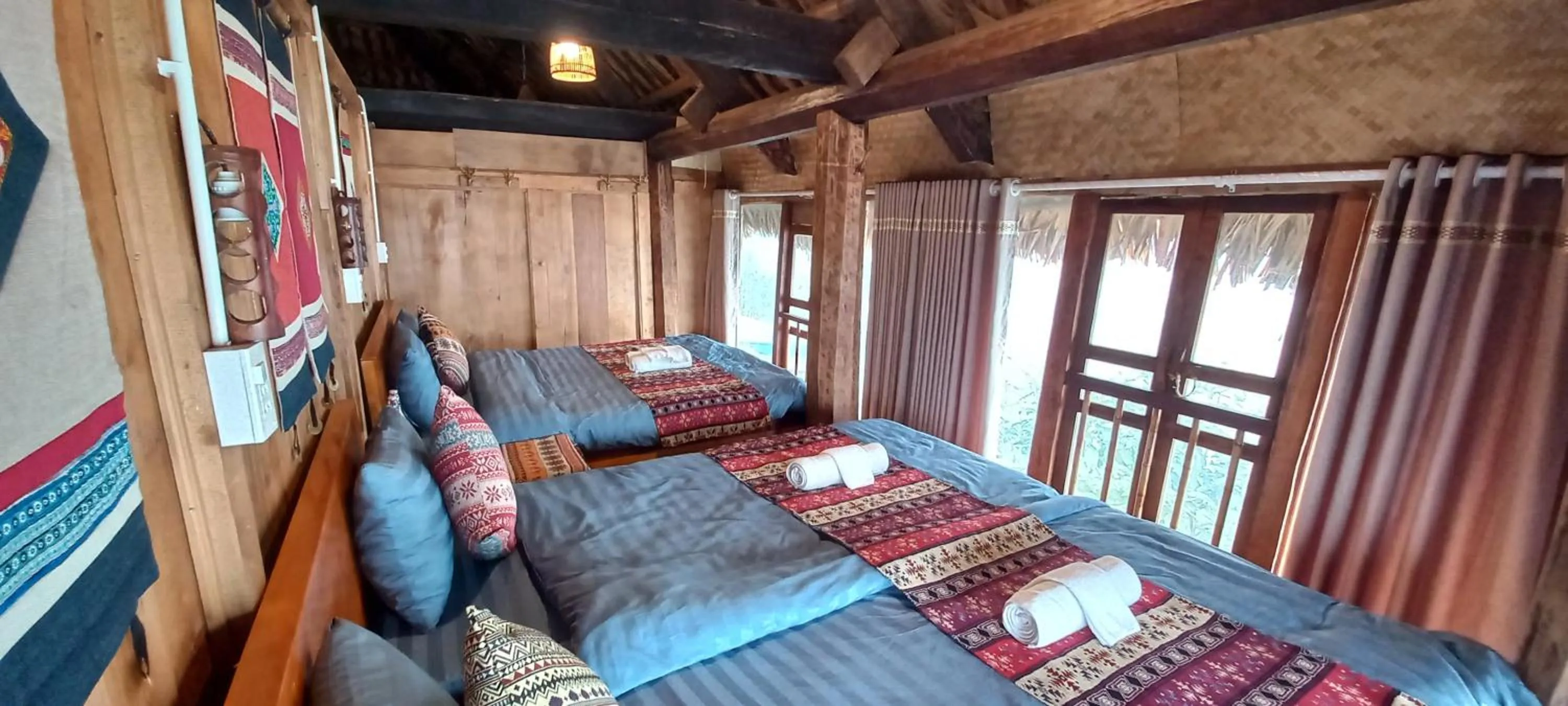Bed in Ta Xua Ecolodge