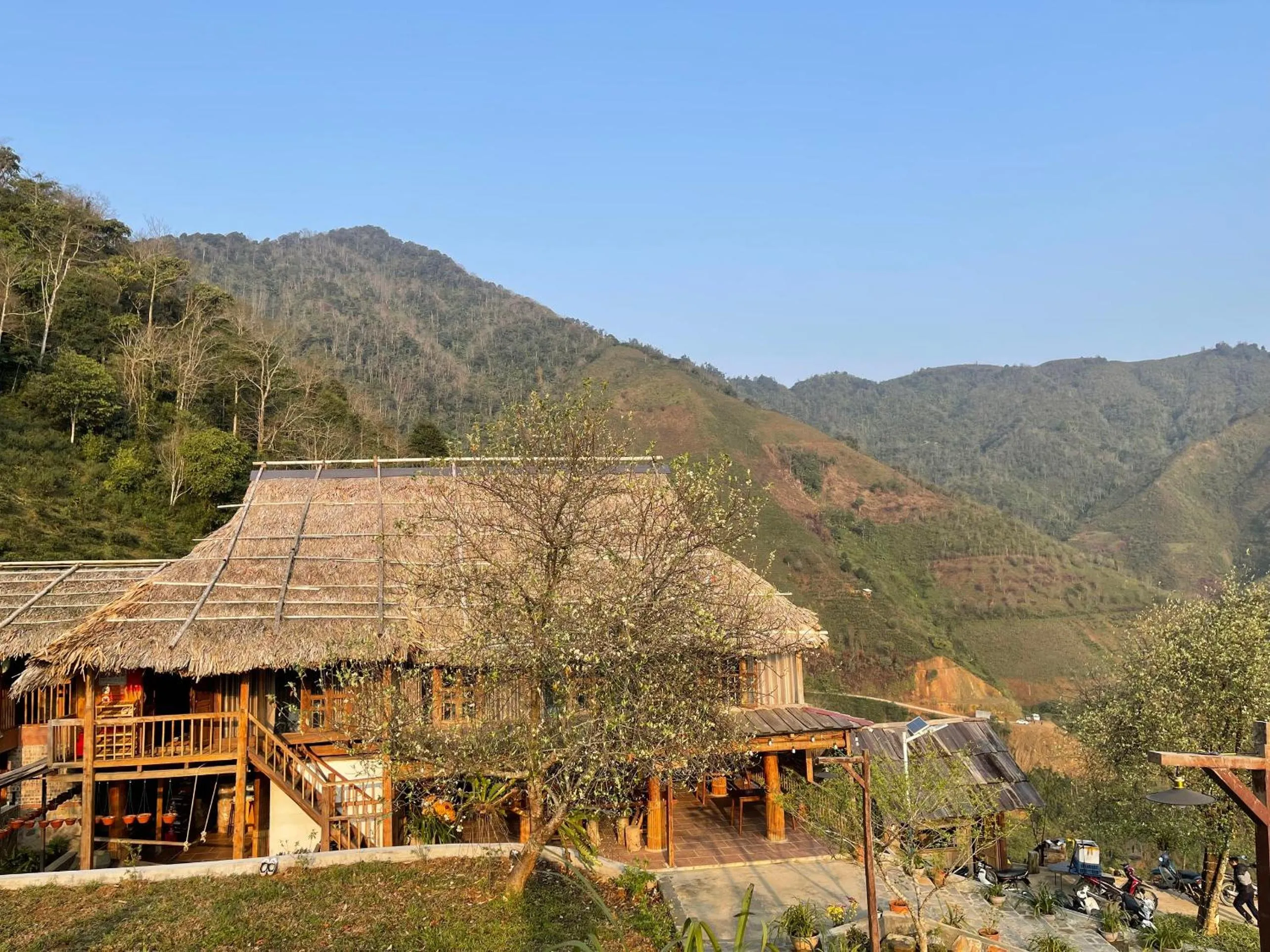 Ta Xua Ecolodge