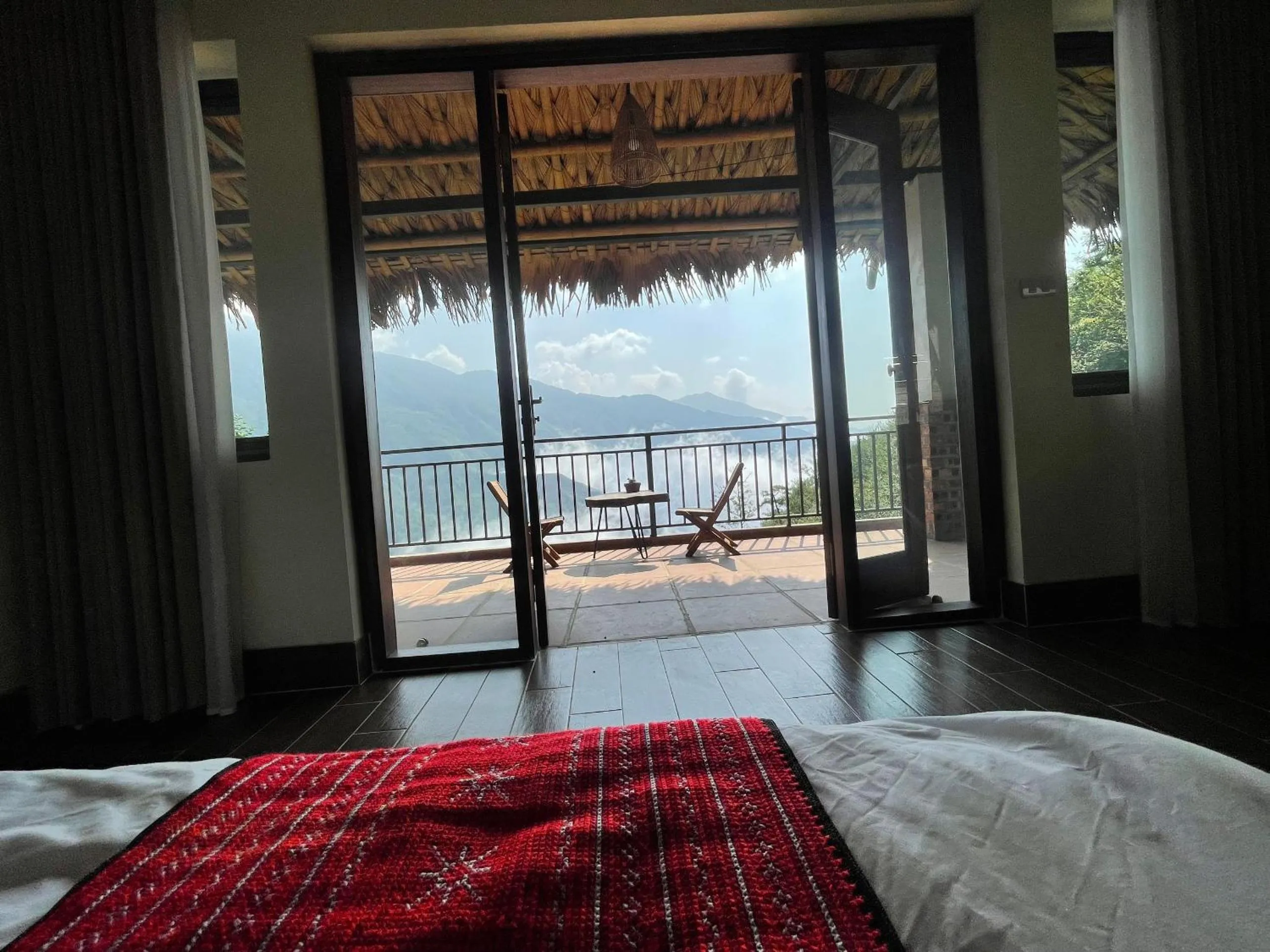 Bed in Ta Xua Ecolodge