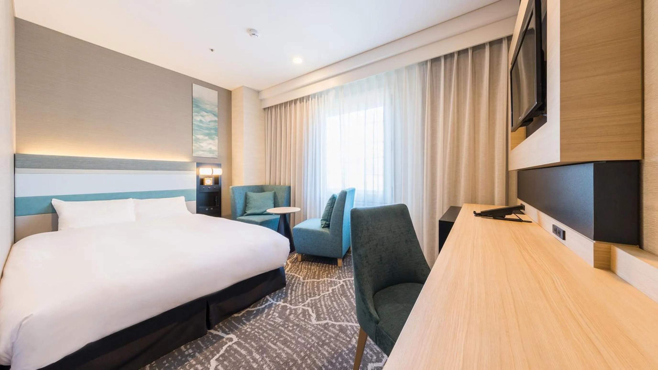 Bed in JR-East Hotel Mets Kamakura Ofuna