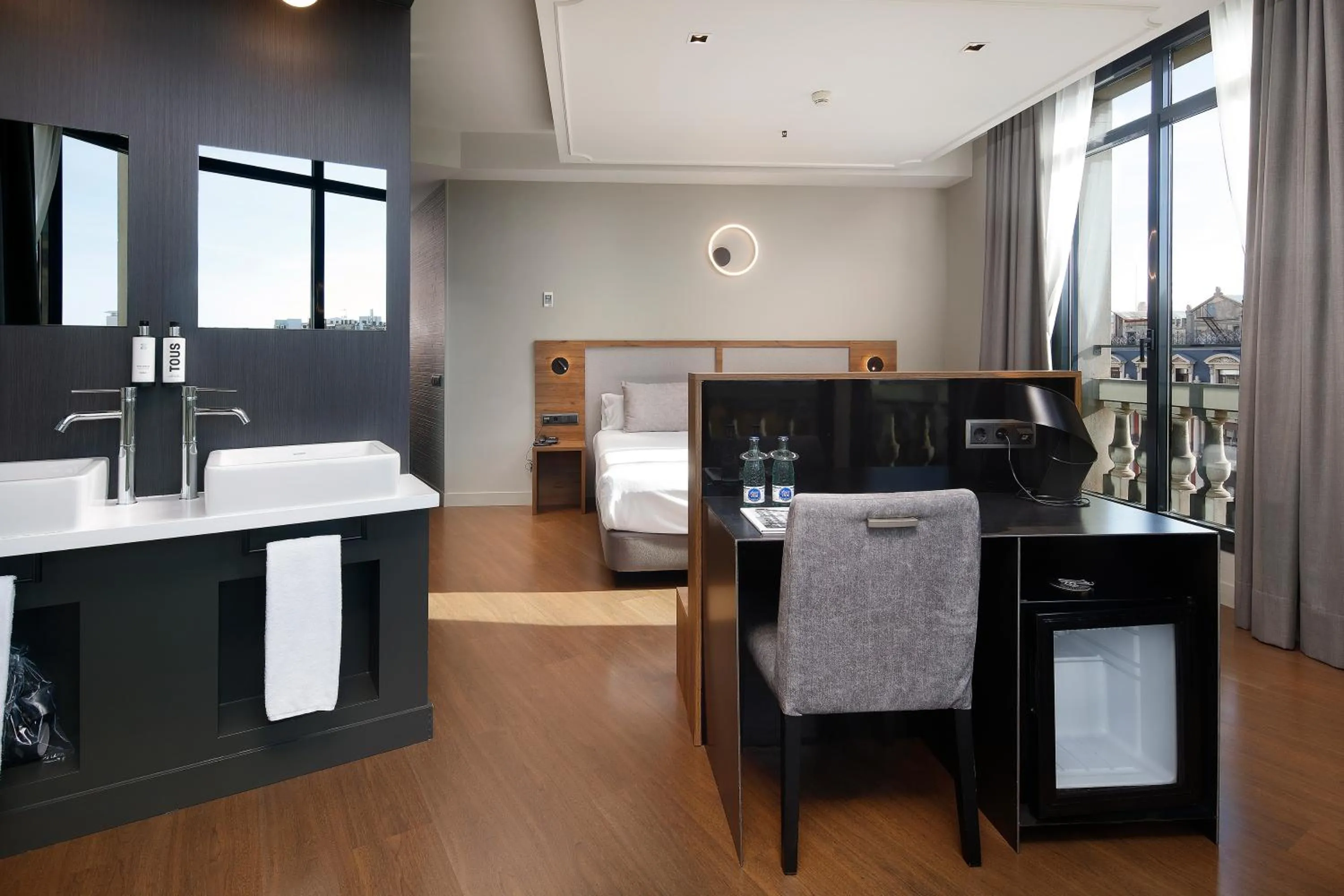 Bed in Wilson Boutique Hotel