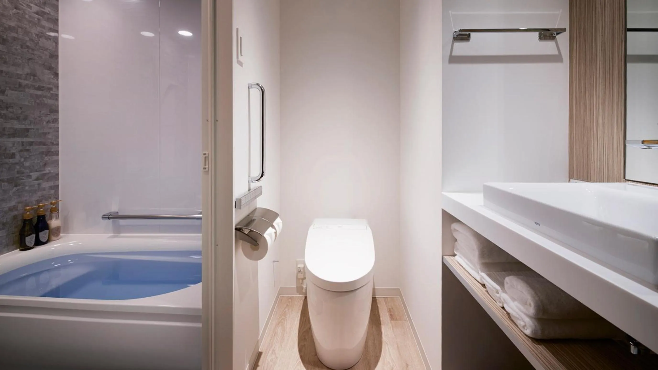 JR East Hotel Mets Premier Sapporo