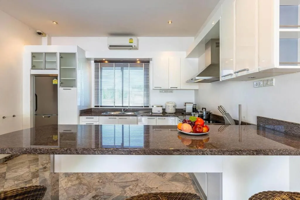 Private 3 Bedroom Pool Villa PP10