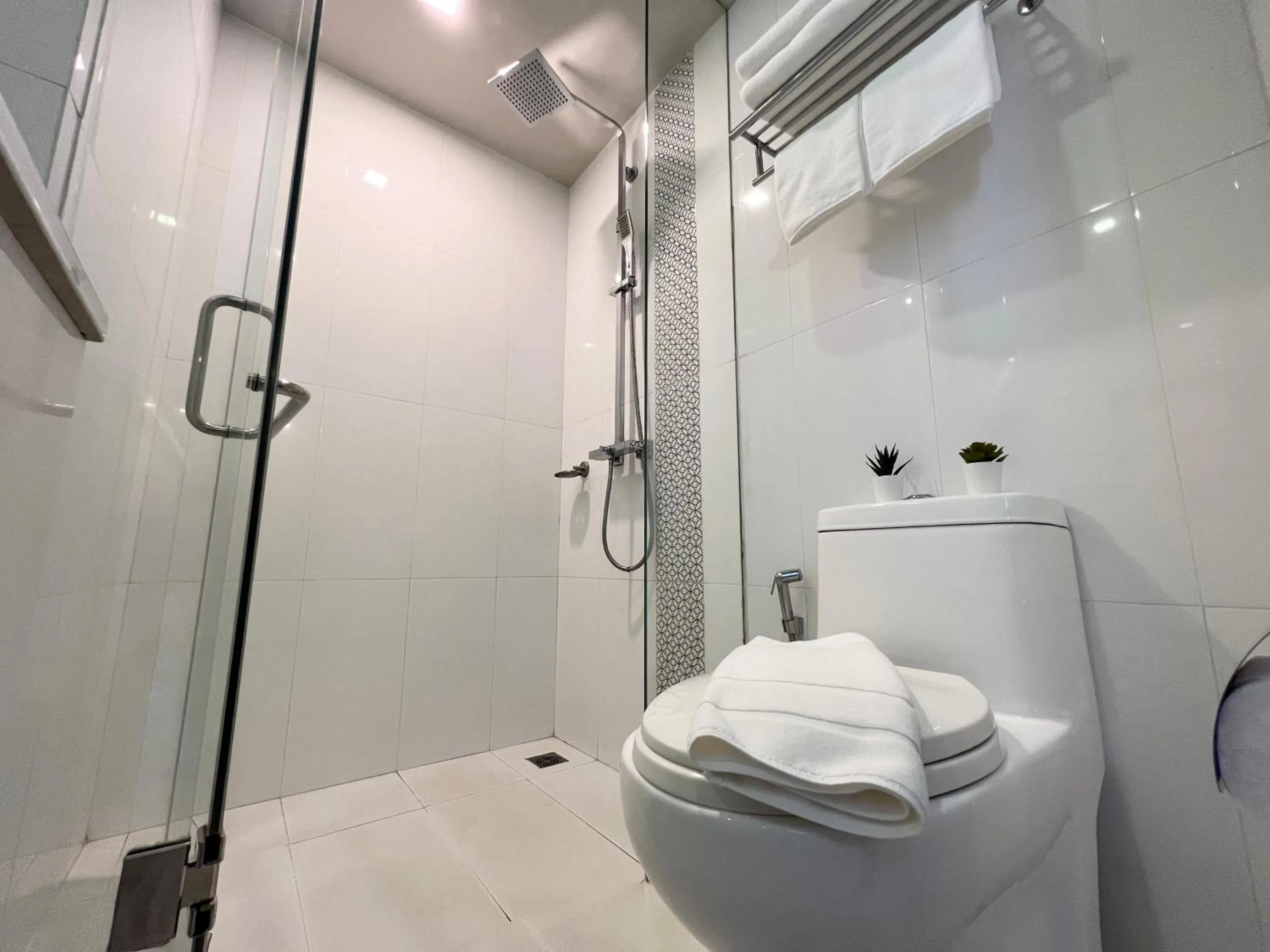 Shower in Centro One Patong