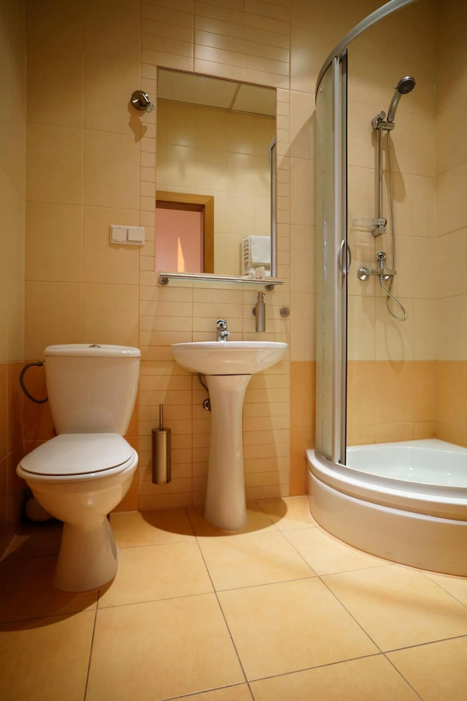 Shower in Noclegi w Lublińcu Lubex