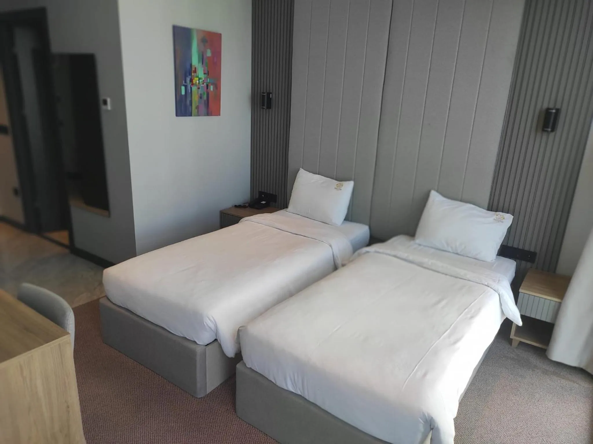 Bed in SHERLOCK HOMES HOTELS