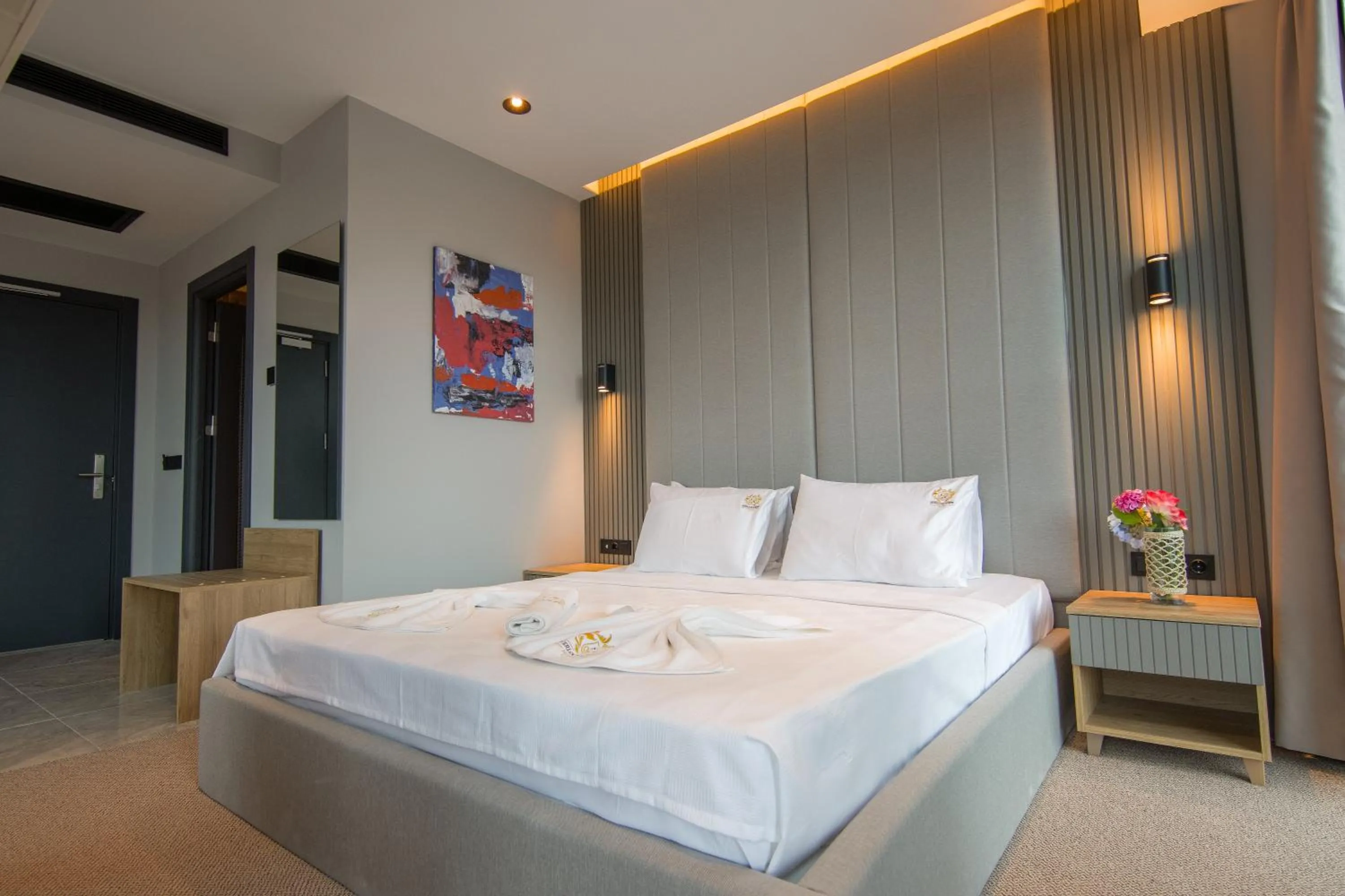 Bed in SHERLOCK HOMES HOTELS