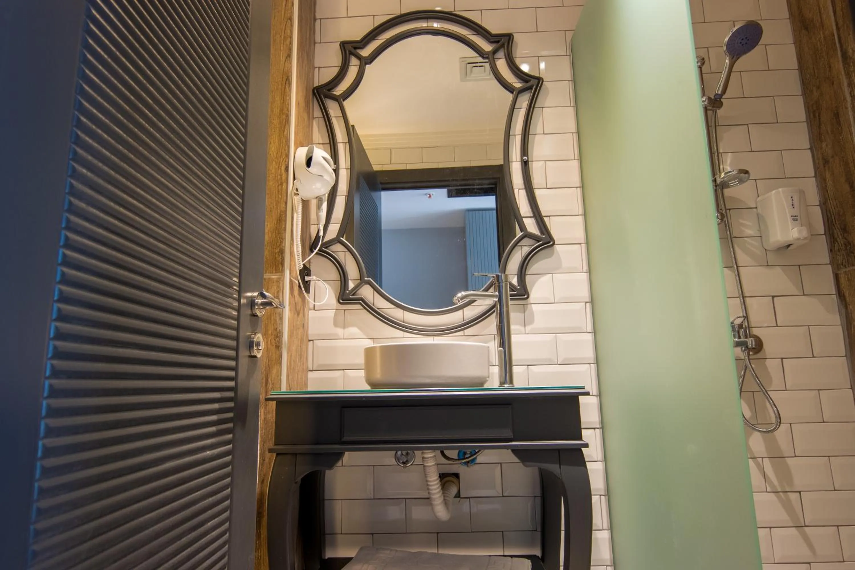 Bathroom in SHERLOCK HOMES HOTELS