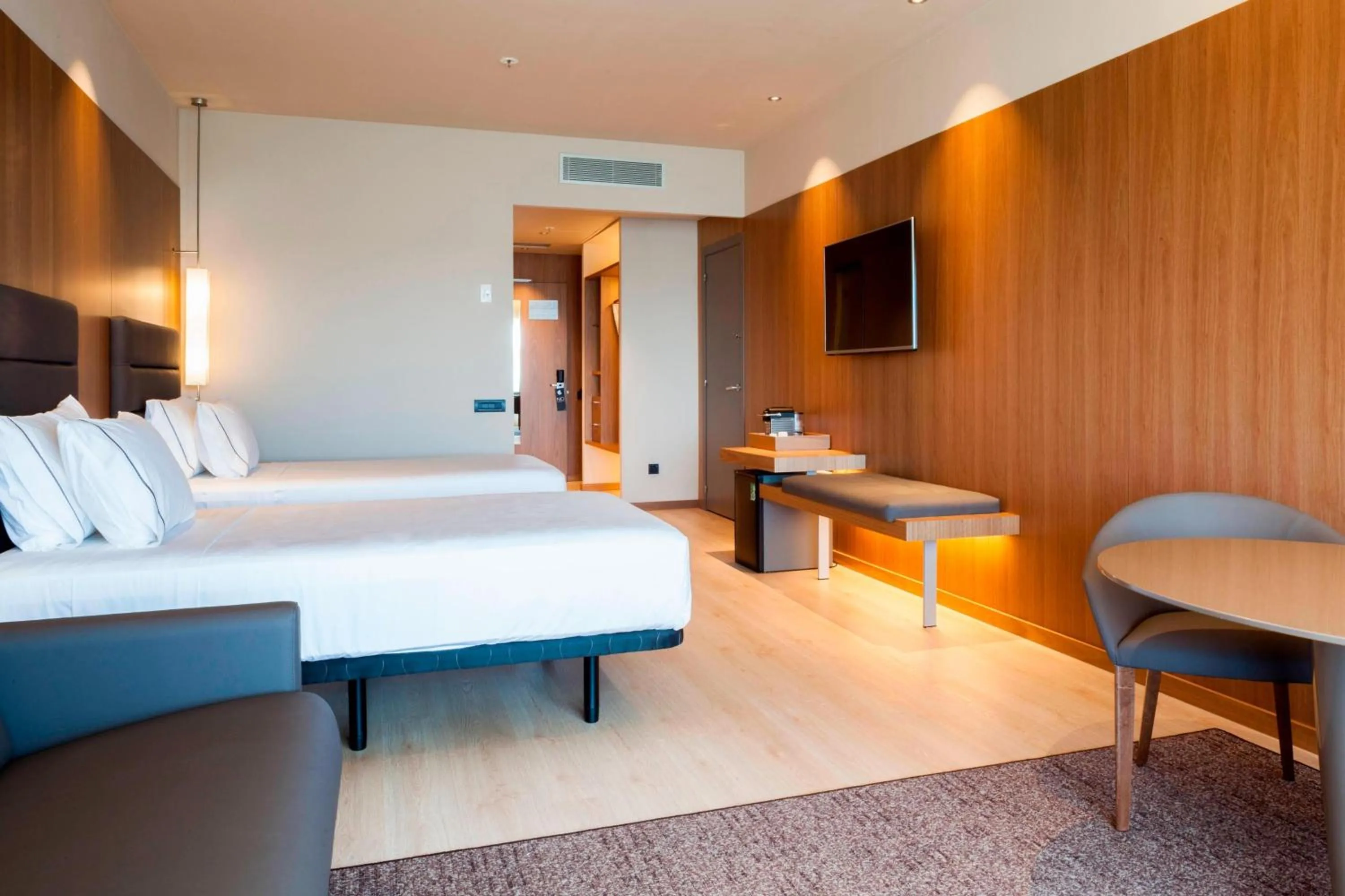 Photo of the whole room, Bed in AC Hotel Diagonal L'Illa by Marriott