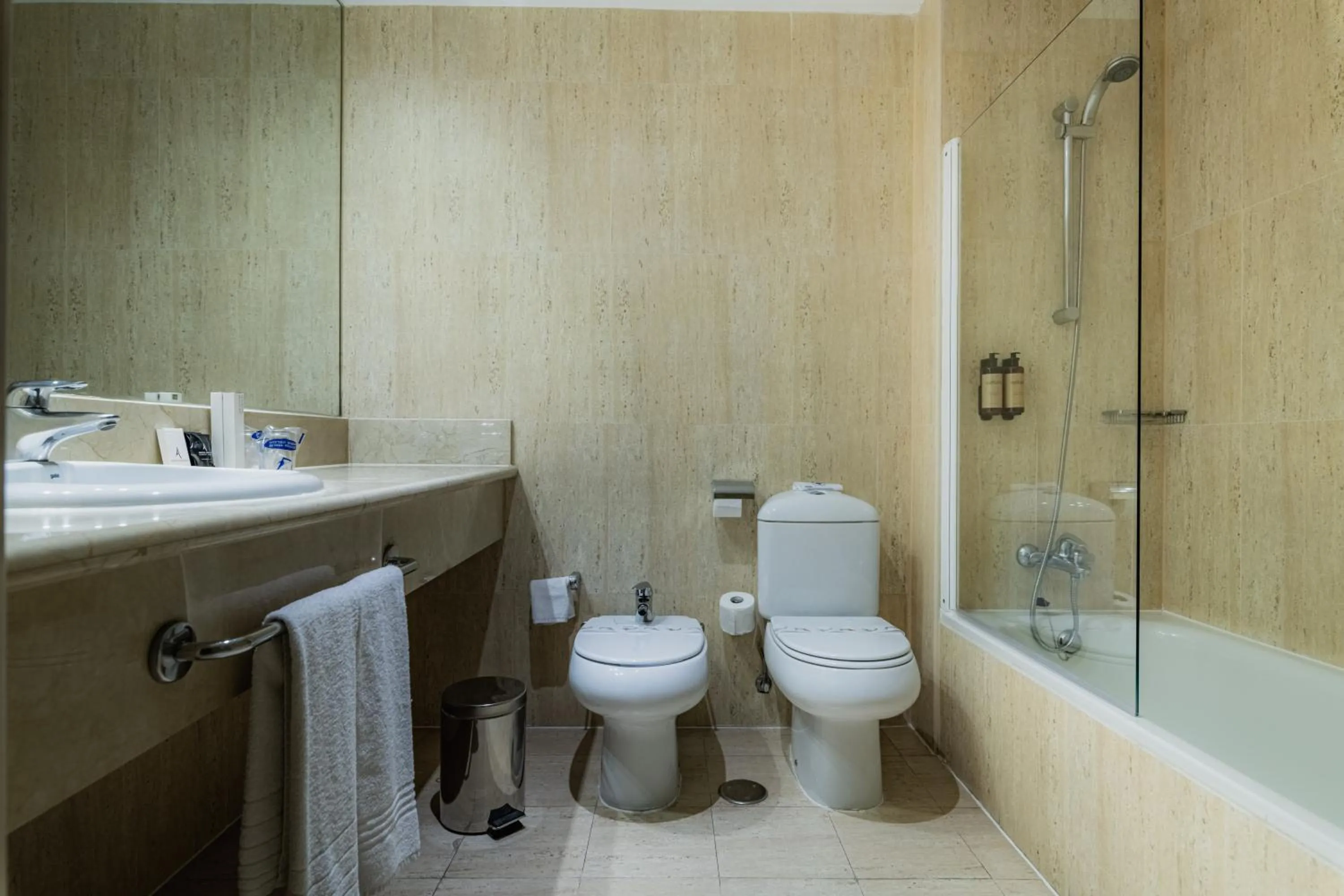 Bathroom in Amura Alcobendas