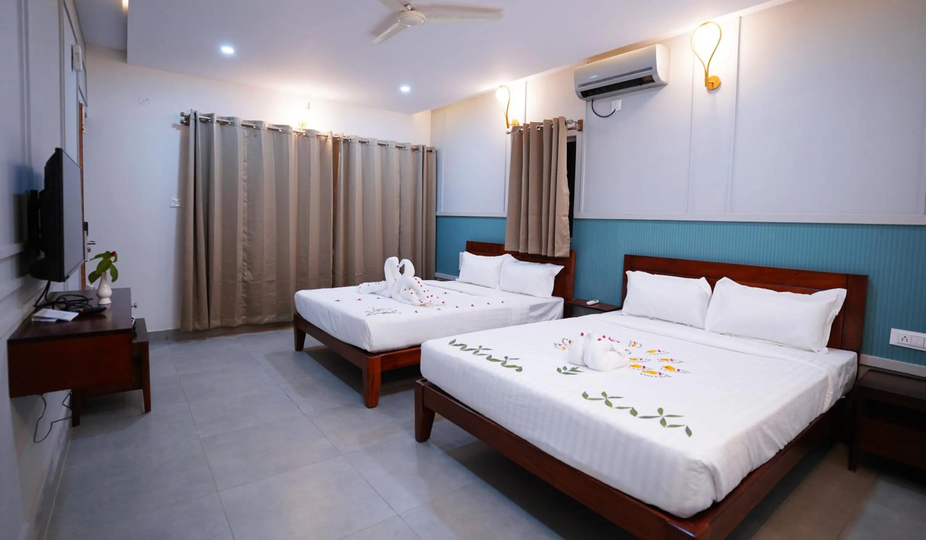 Bed in Ravishing Retreat Resort