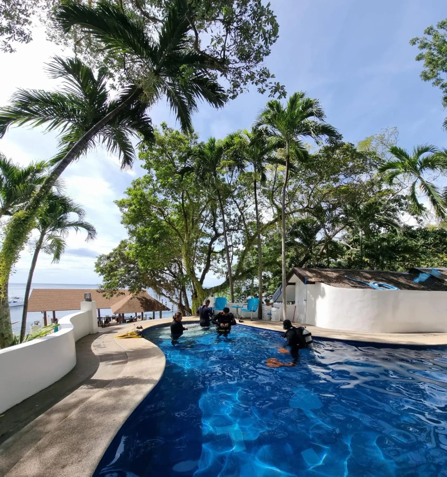 Swimming pool in Aquaventure Reef Club
