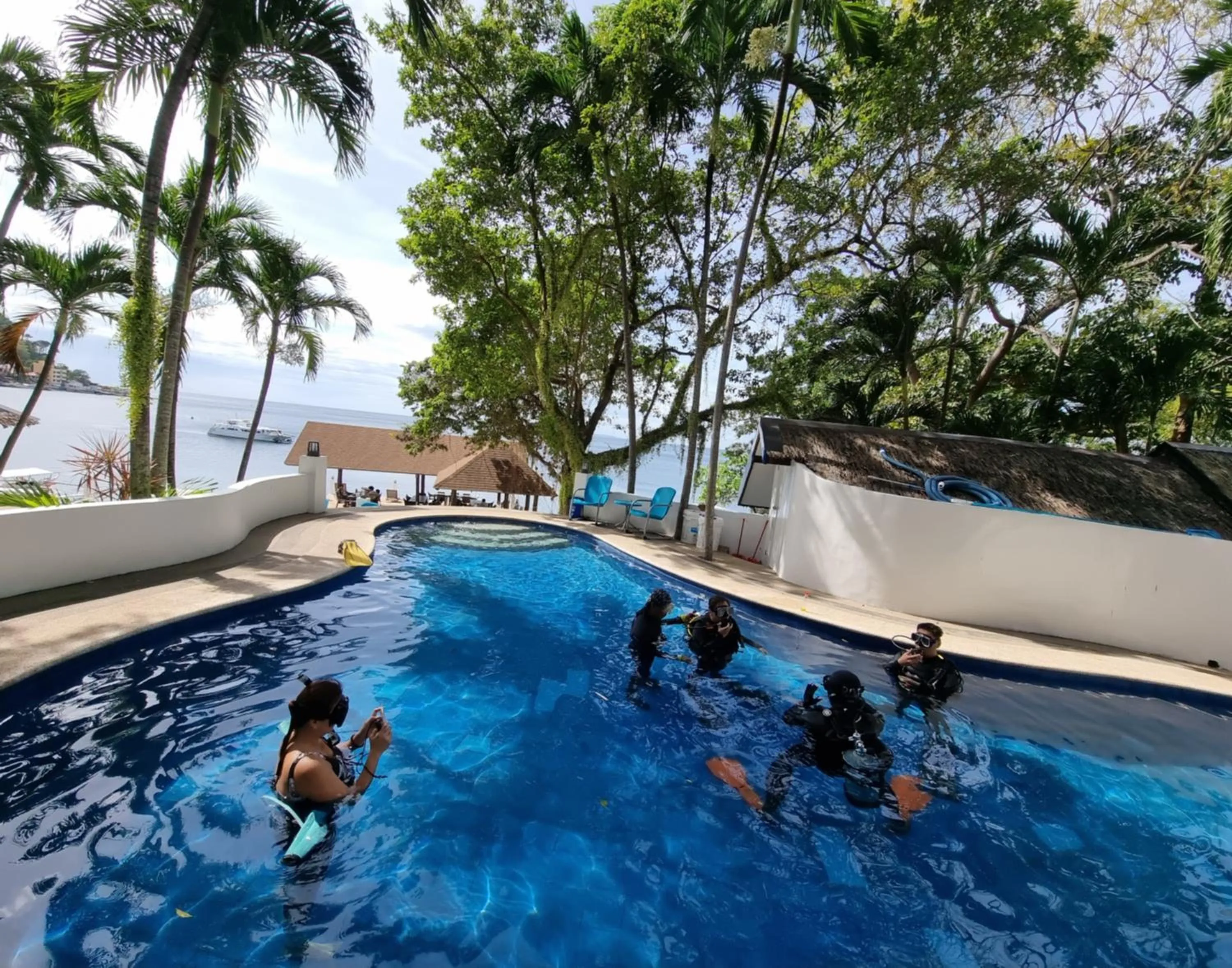 Pool view in Aquaventure Reef Club