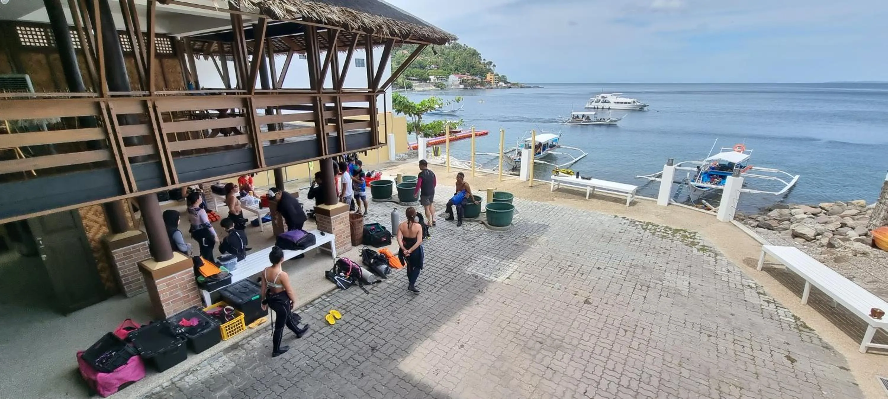 People in Aquaventure Reef Club