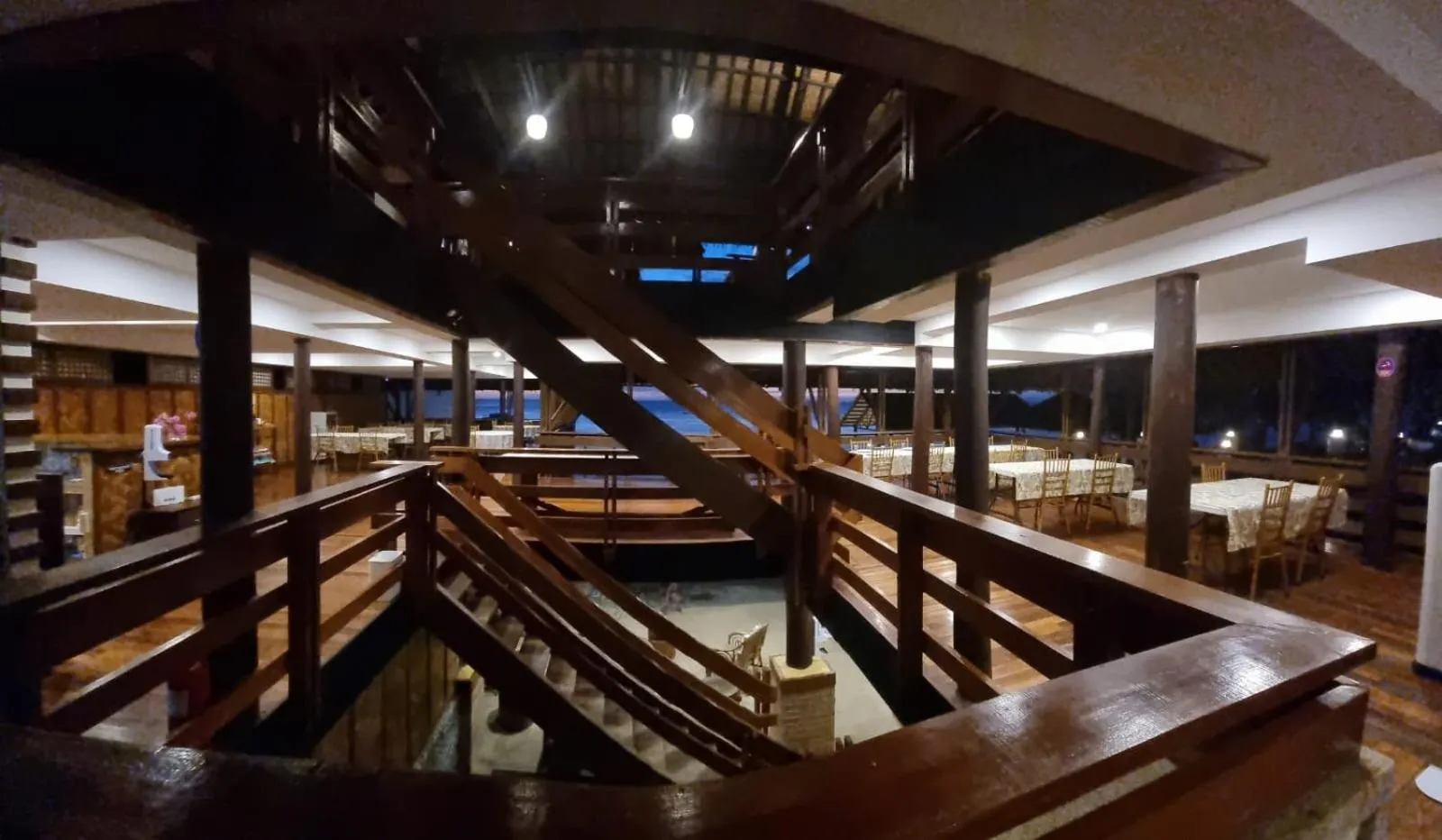 Dining area in Aquaventure Reef Club