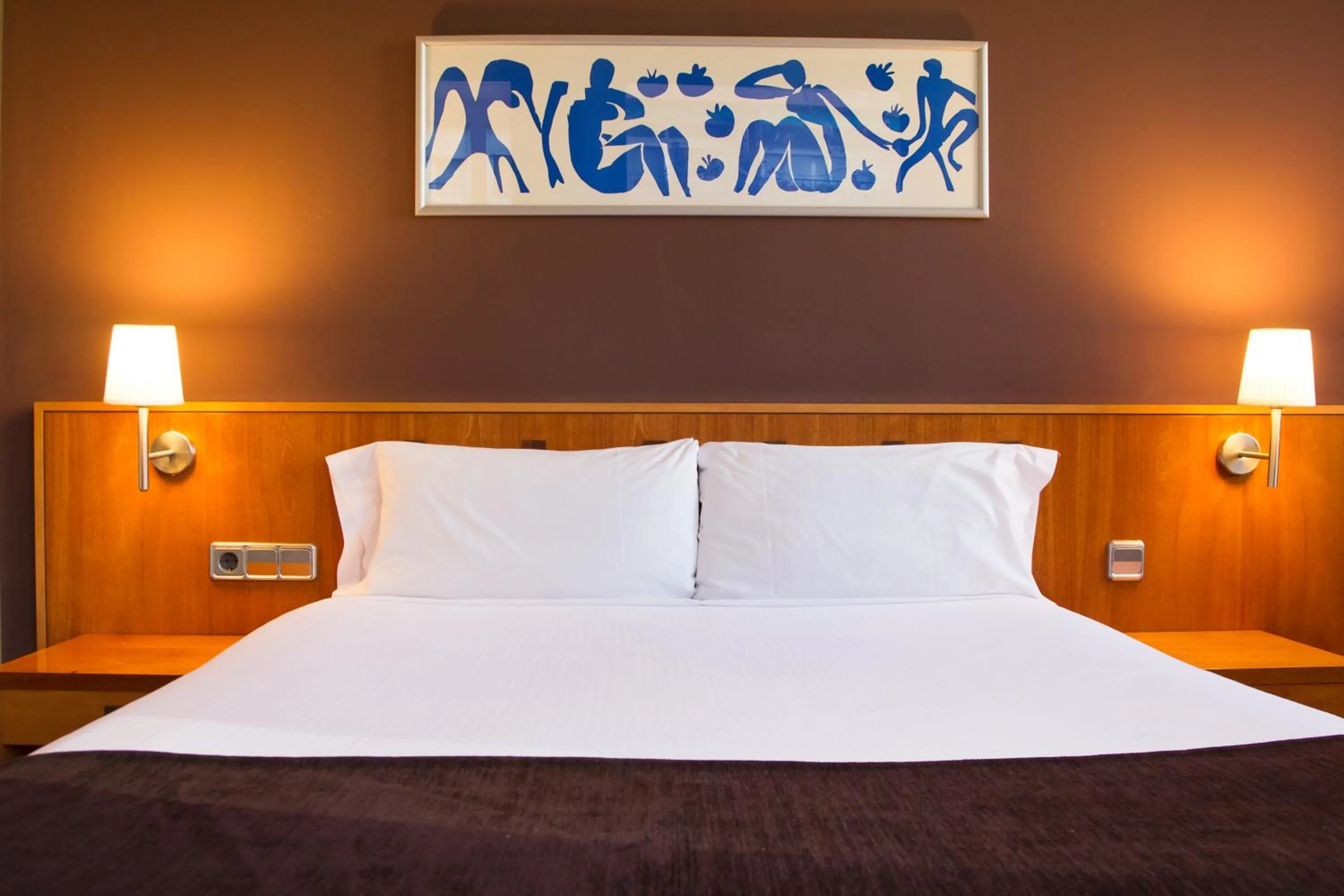 View (from property/room), Bed in Hotel Viladomat