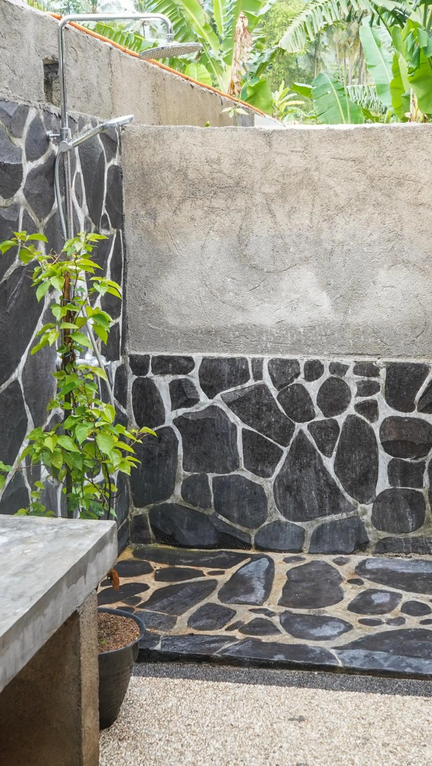 Bathroom in Lullabi Lumbung Villa