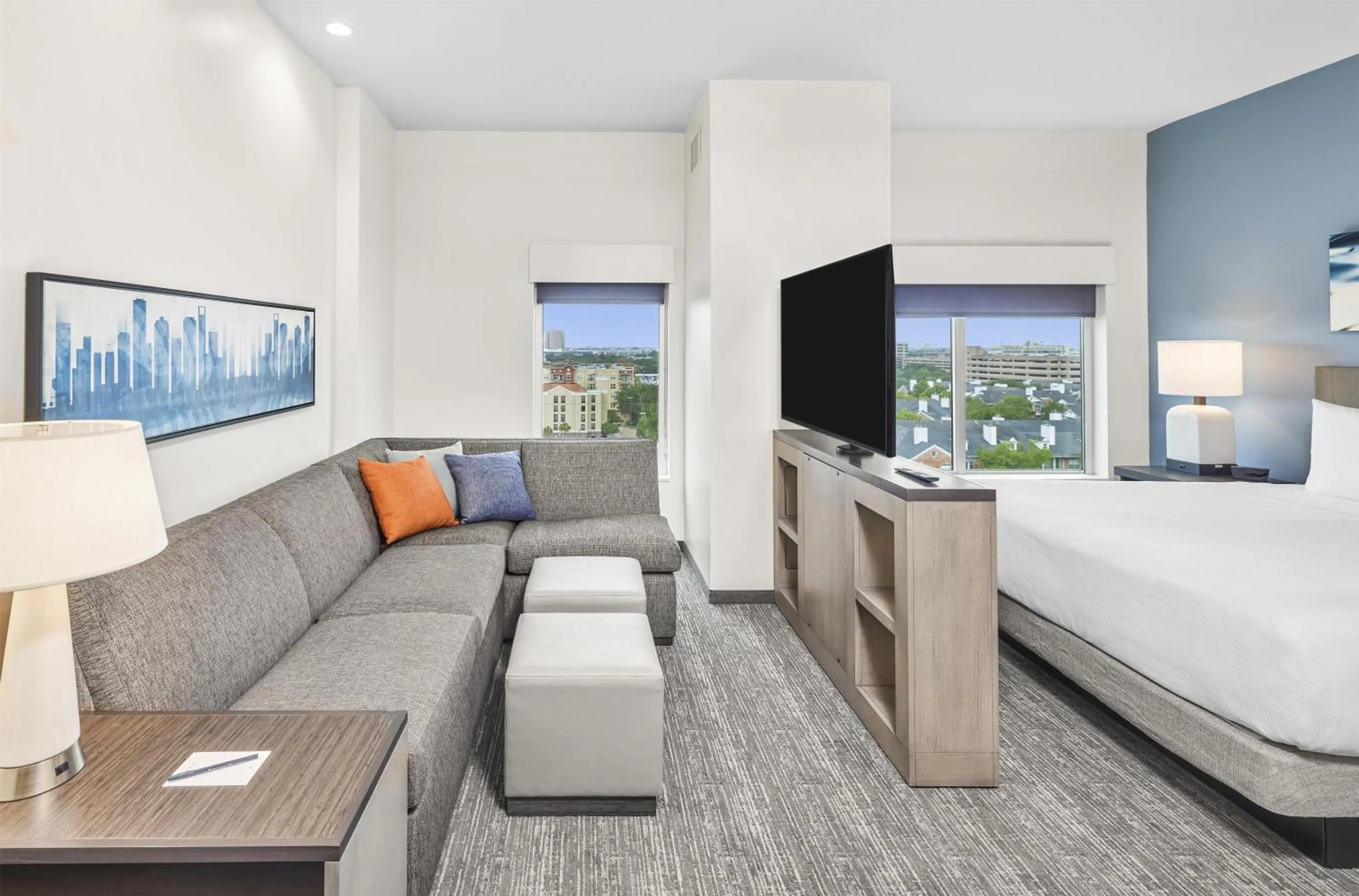 Photo of the whole room, Bed in Hyatt House Houston Medical Center