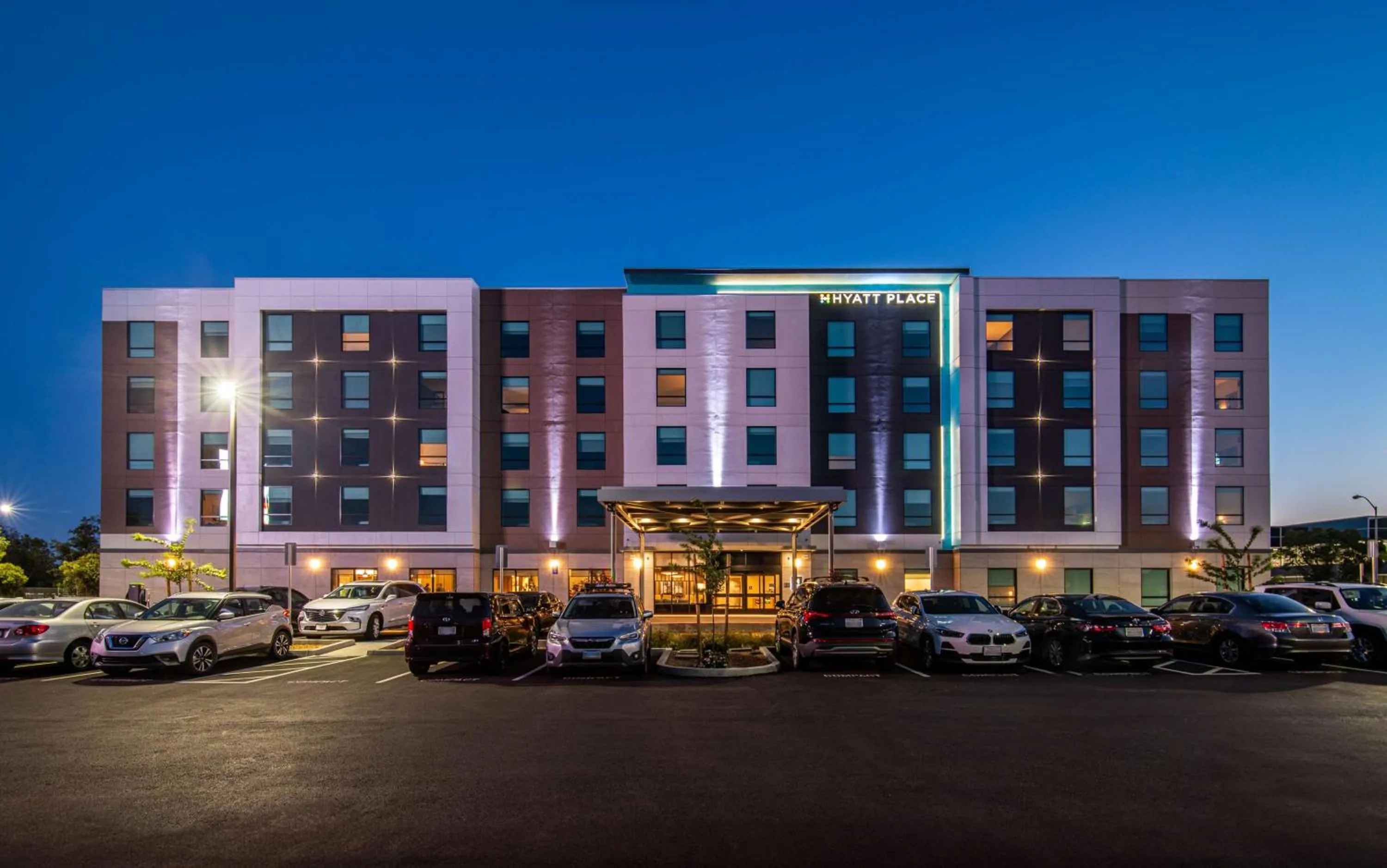 Property building in Hyatt Place Newark-Silicon Valley