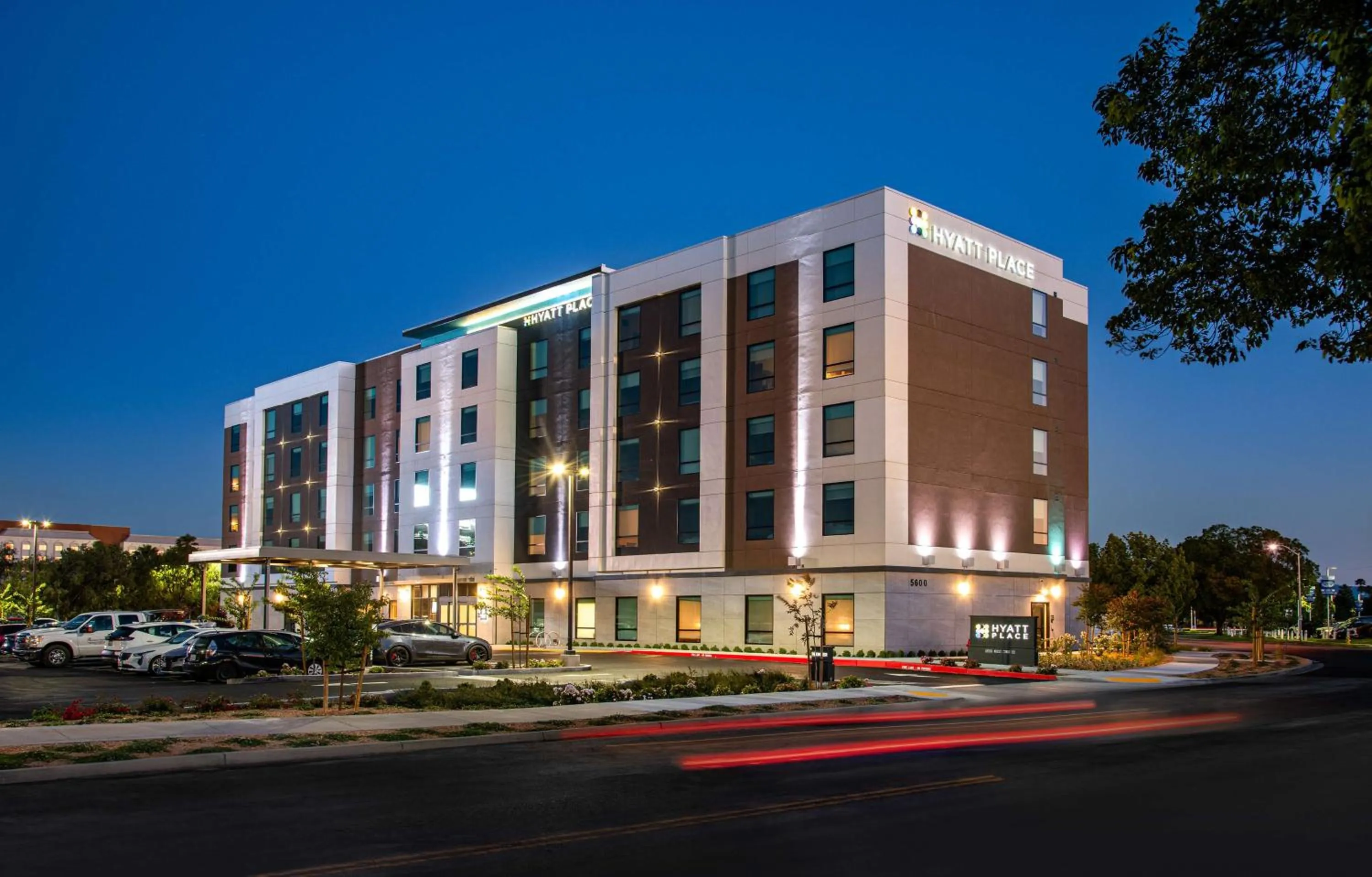 Property building in Hyatt Place Newark-Silicon Valley