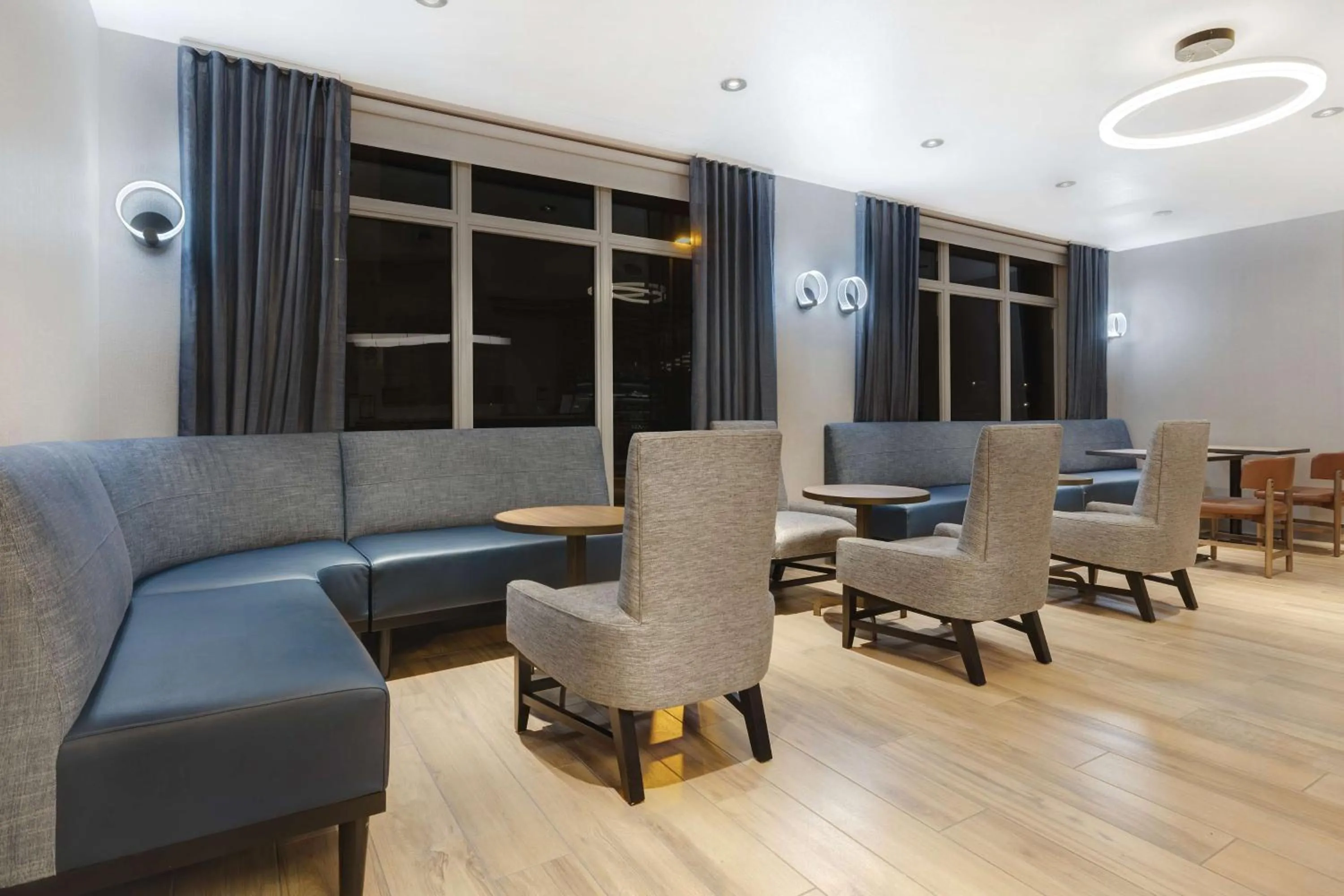 Restaurant/places to eat in Hyatt Place Flagstaff