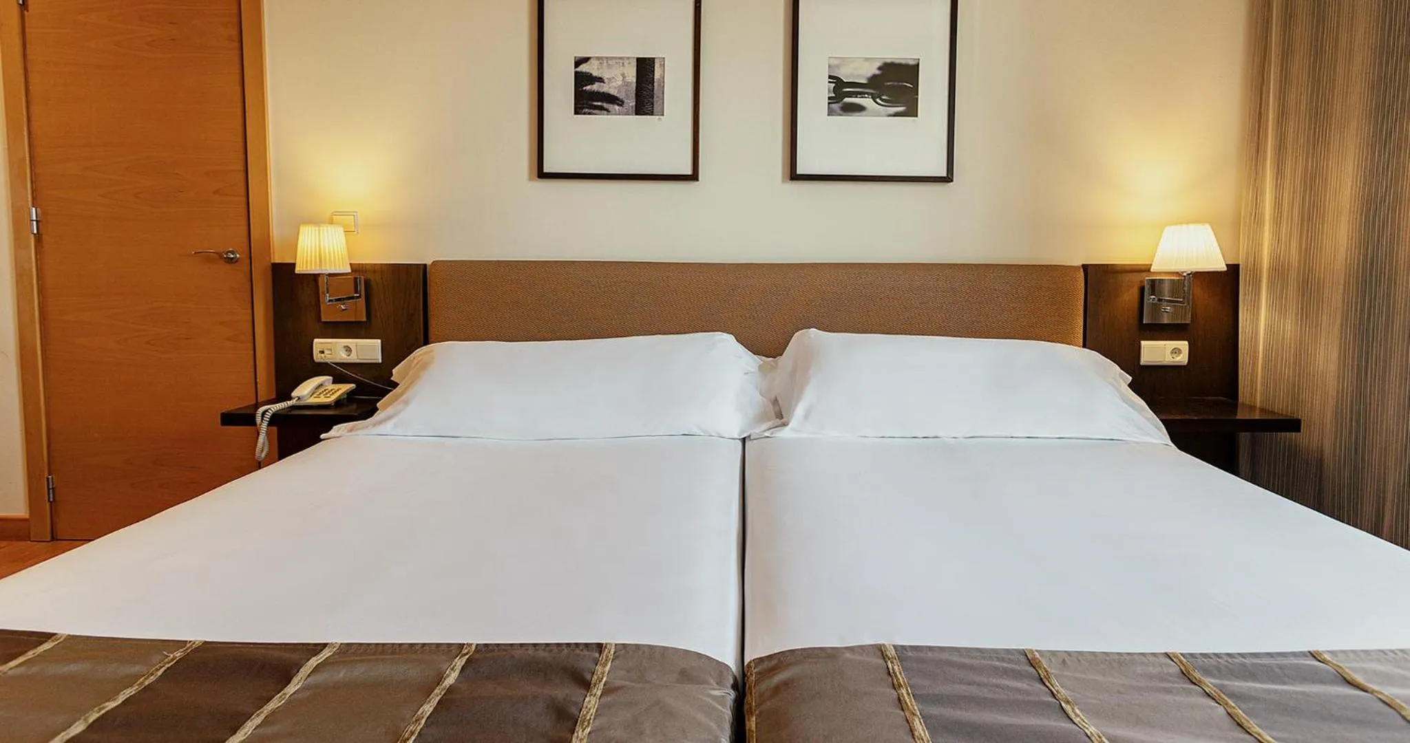 Bed in Vértice Sevilla