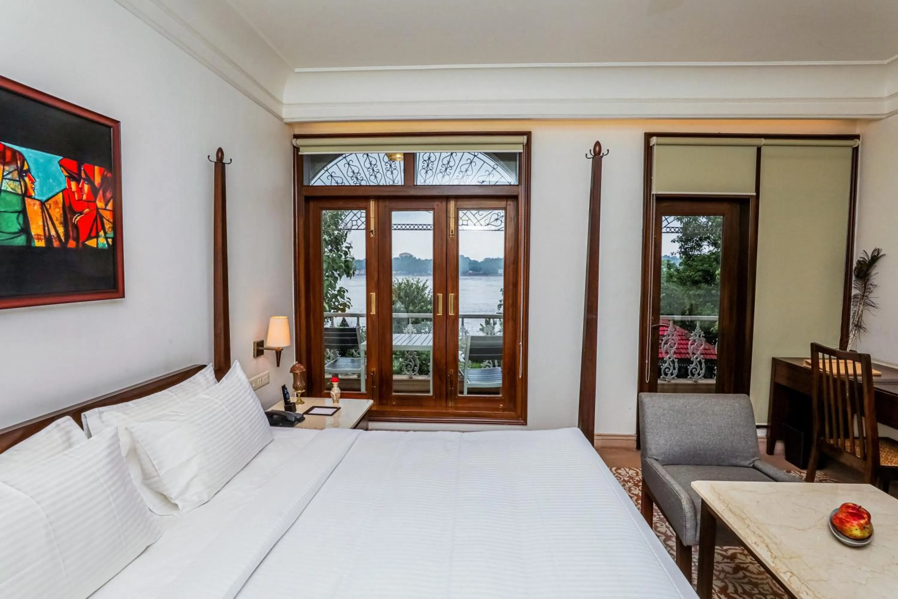 Bed in Saptapuri by Royal Orchid Hotels Limited Varanasi