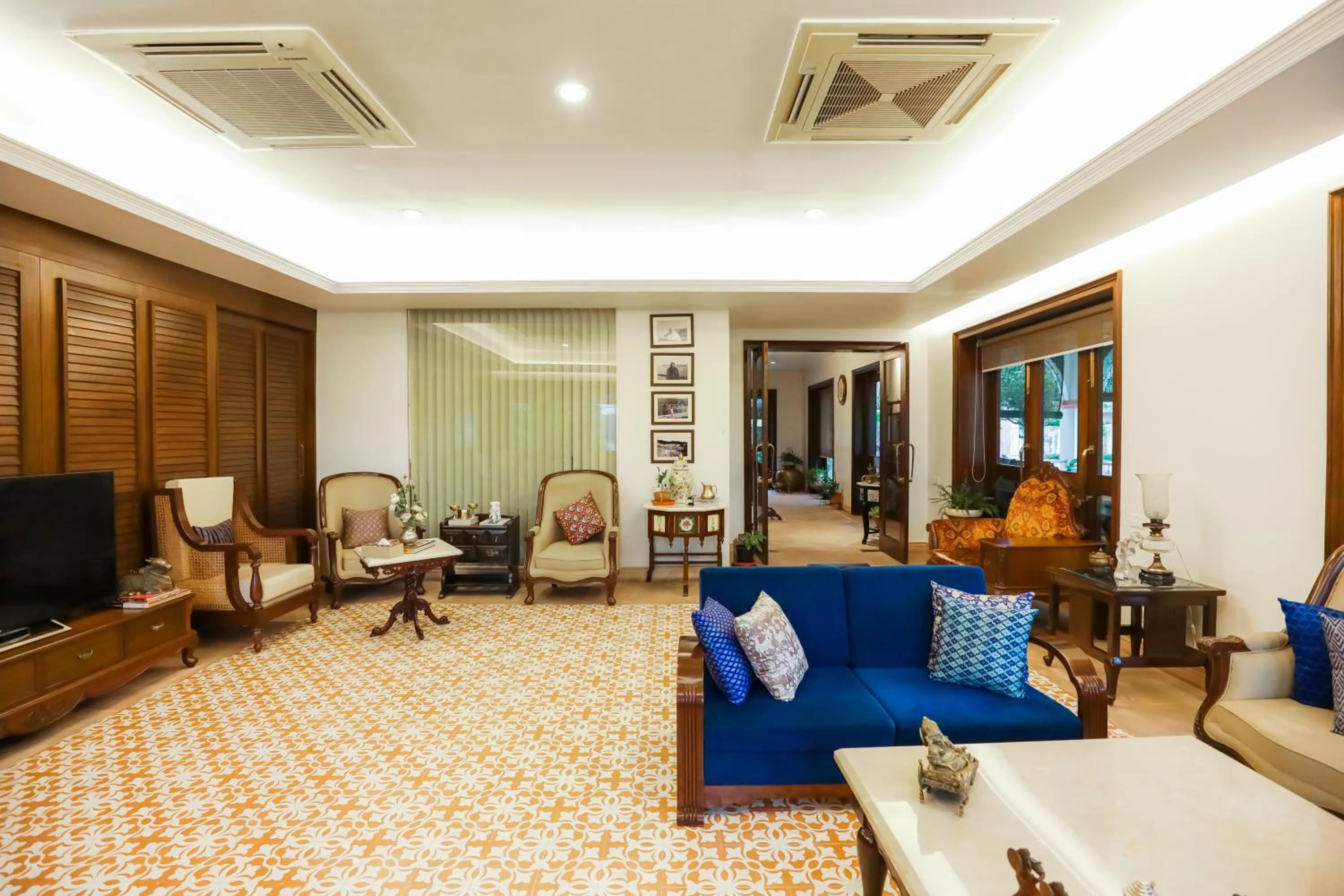 Seating area in Saptapuri by Royal Orchid Hotels Limited Varanasi