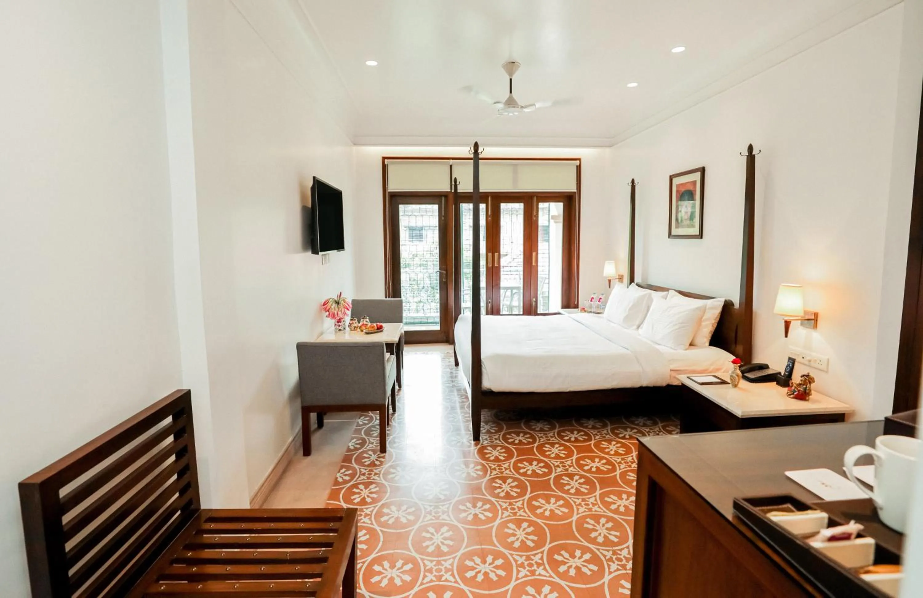Bedroom, Bed in Saptapuri by Royal Orchid Hotels Limited Varanasi