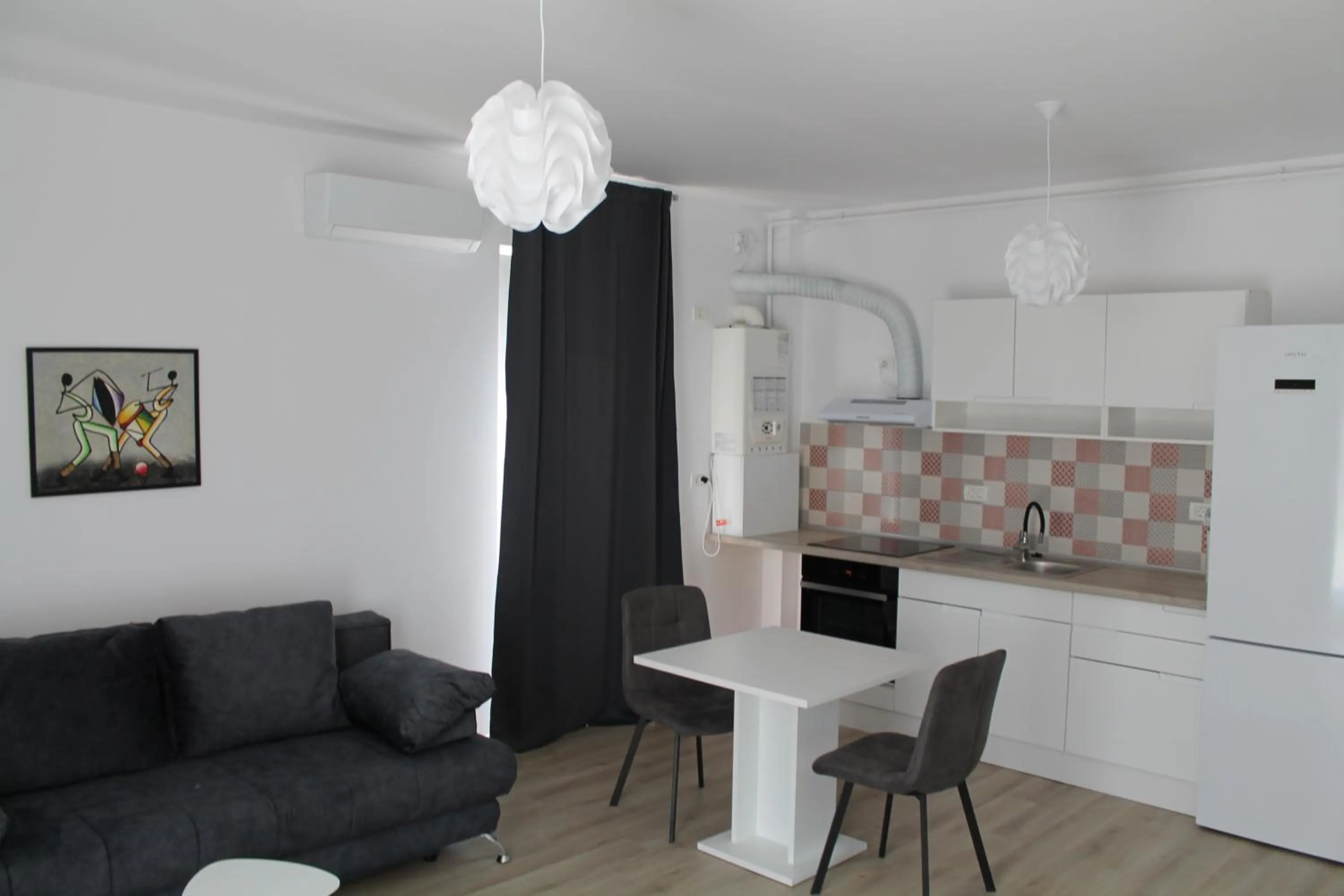 Kitchen or kitchenette in VISAJ Homes