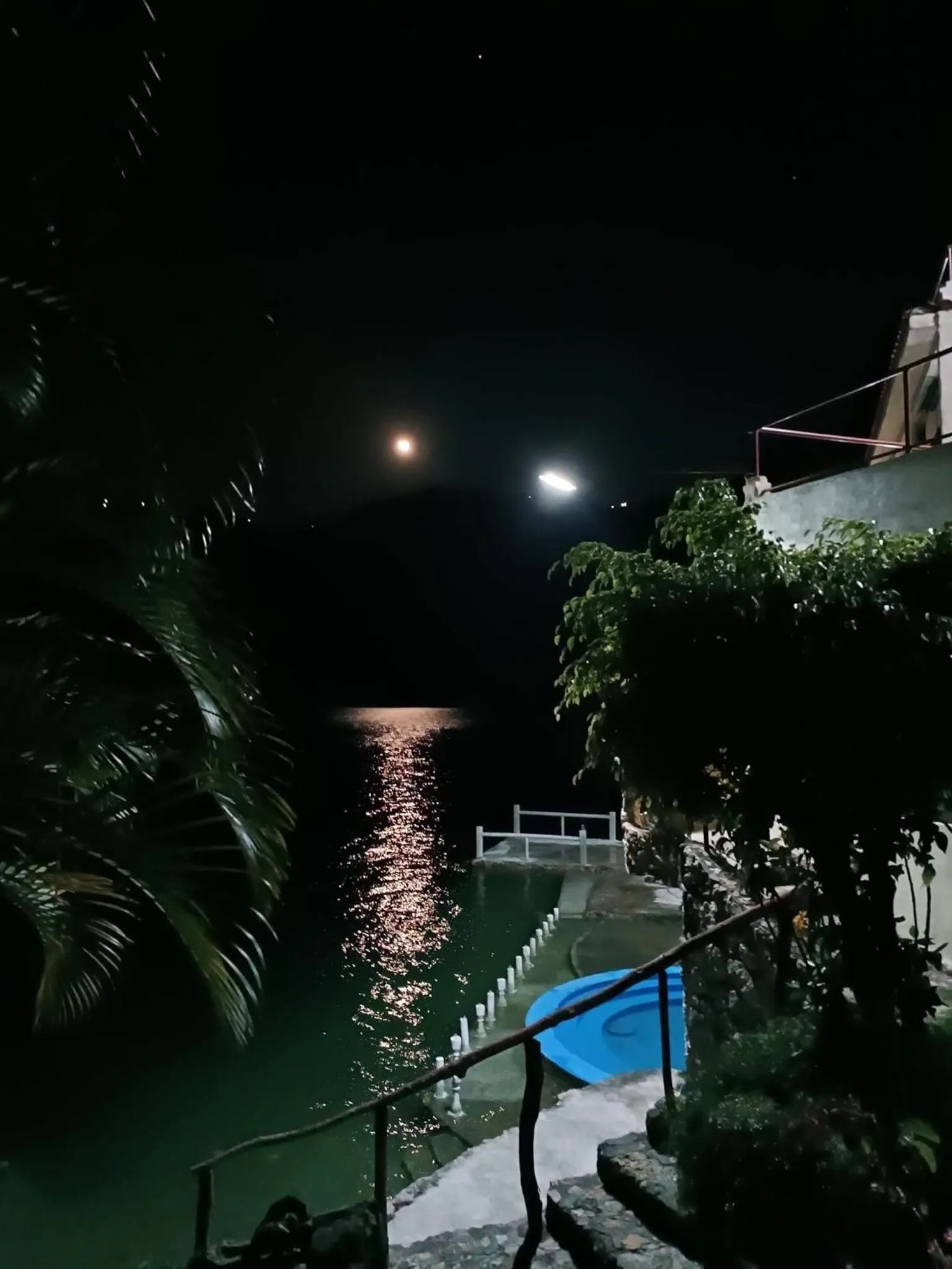 Night in Hotel Restaurante La Villa de los Dioses