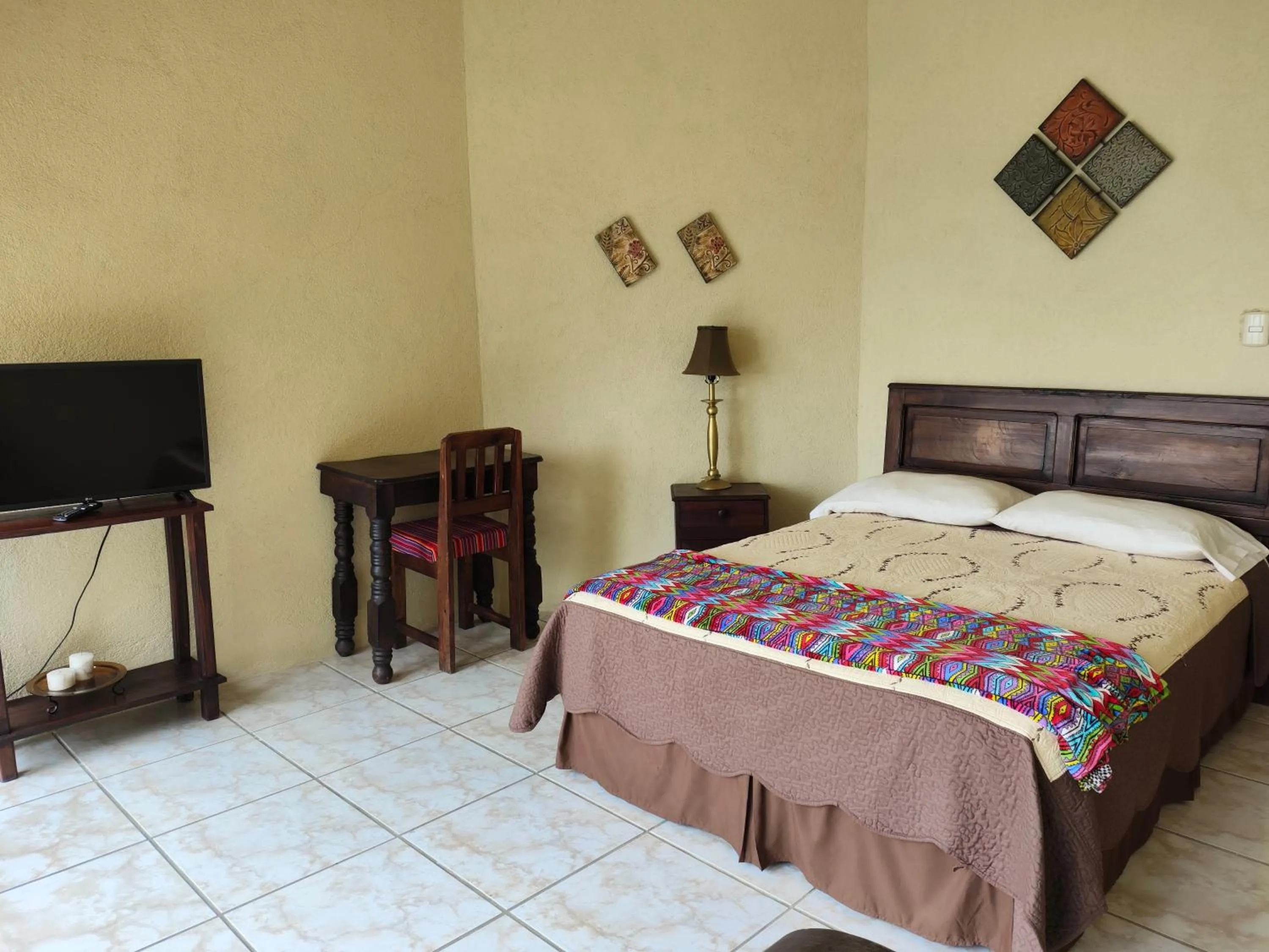 Bed in Hotel Restaurante La Villa de los Dioses